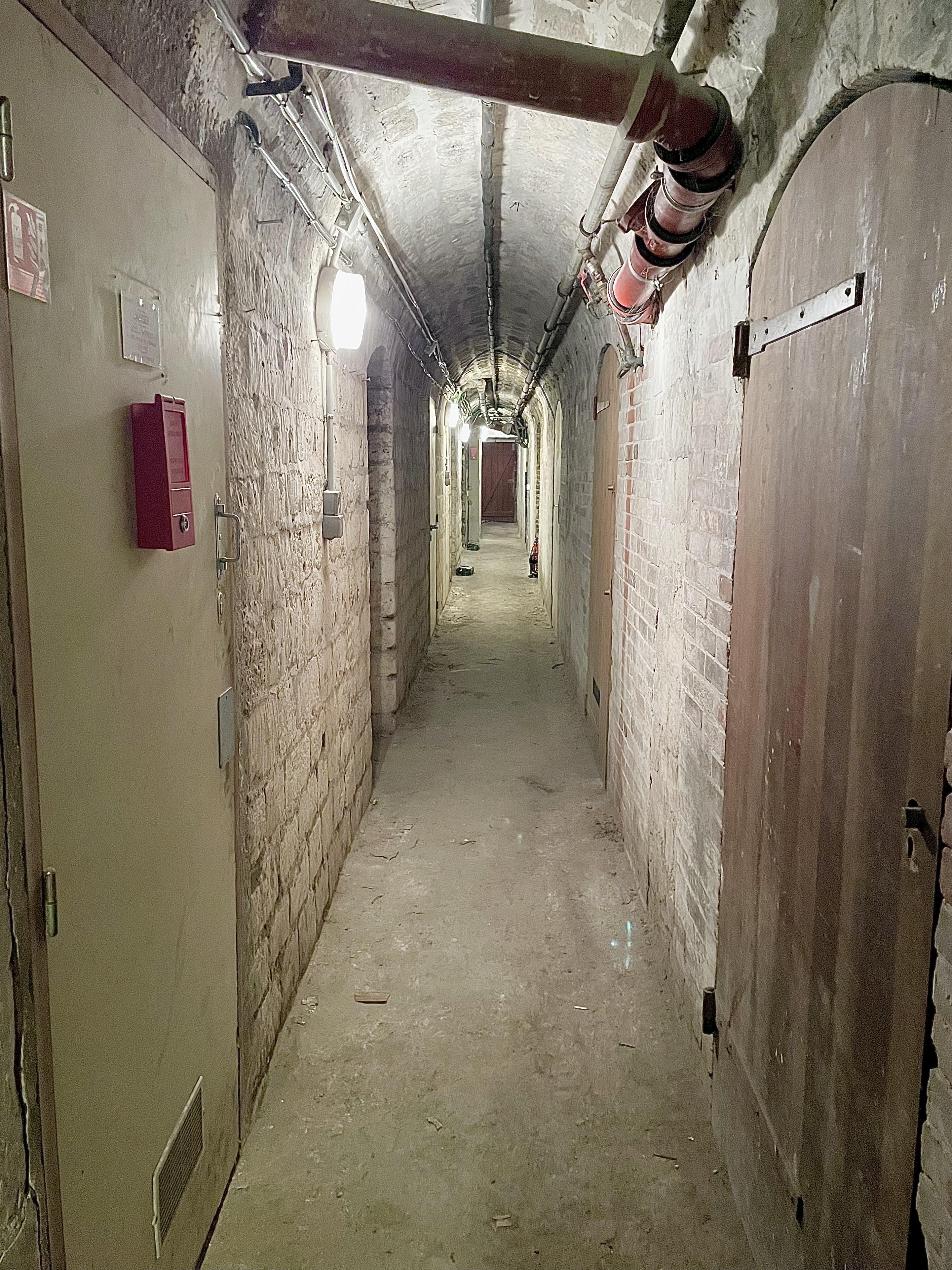 Cave sécurisée 5 m² – Étienne-Marcel – Gardien