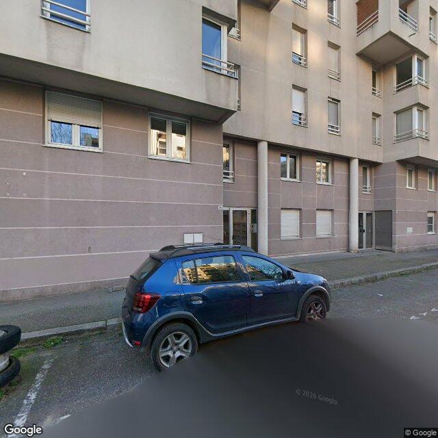 Garage fermé sécurisé à louer – Lyon 7