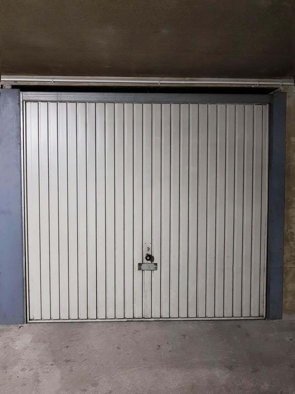 Garage fermé sécurisé à louer – Lyon 7