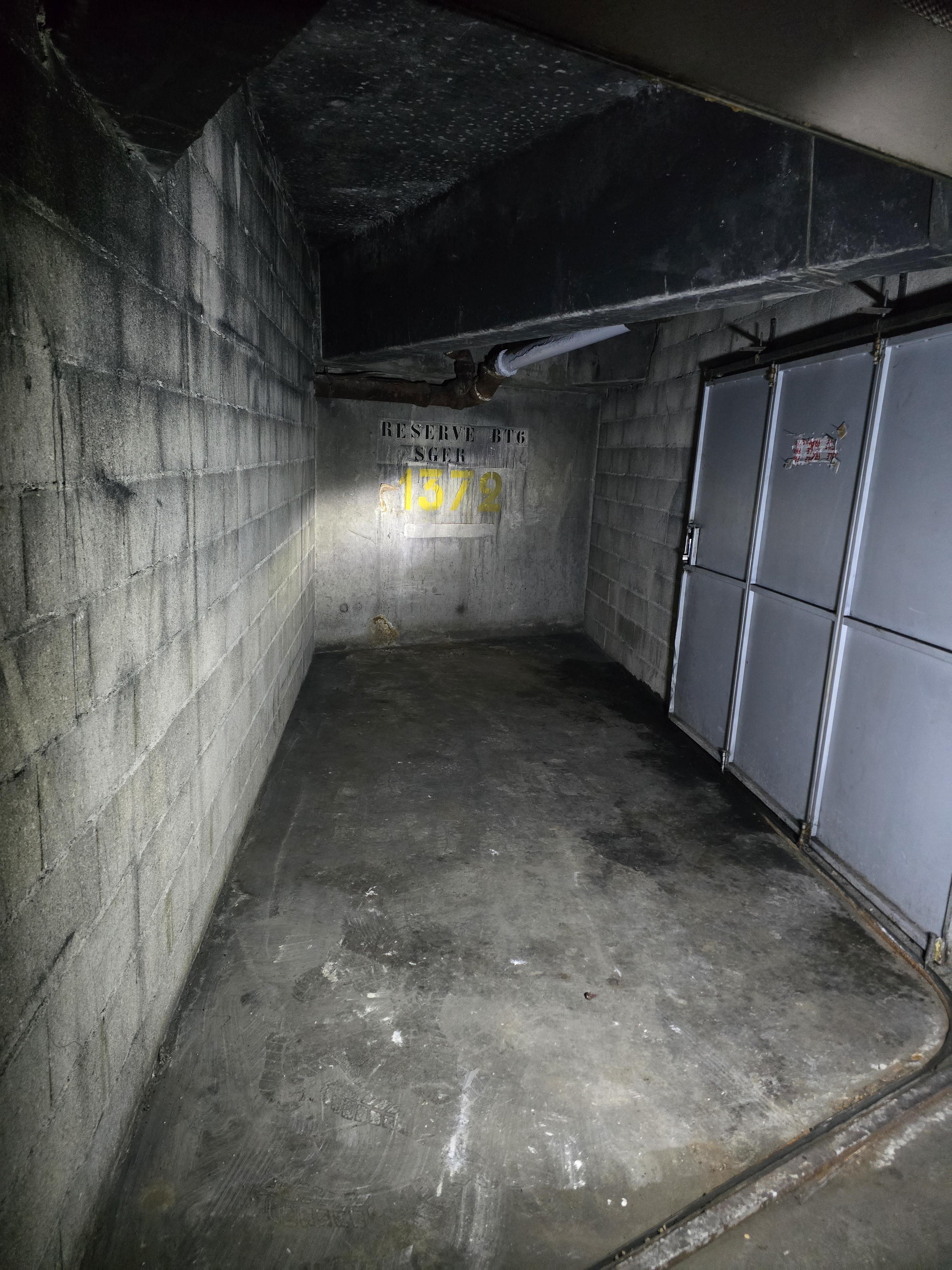 LOCATION BOX FERMÉ – SÉCURISÉ – BAGNOLET (proche