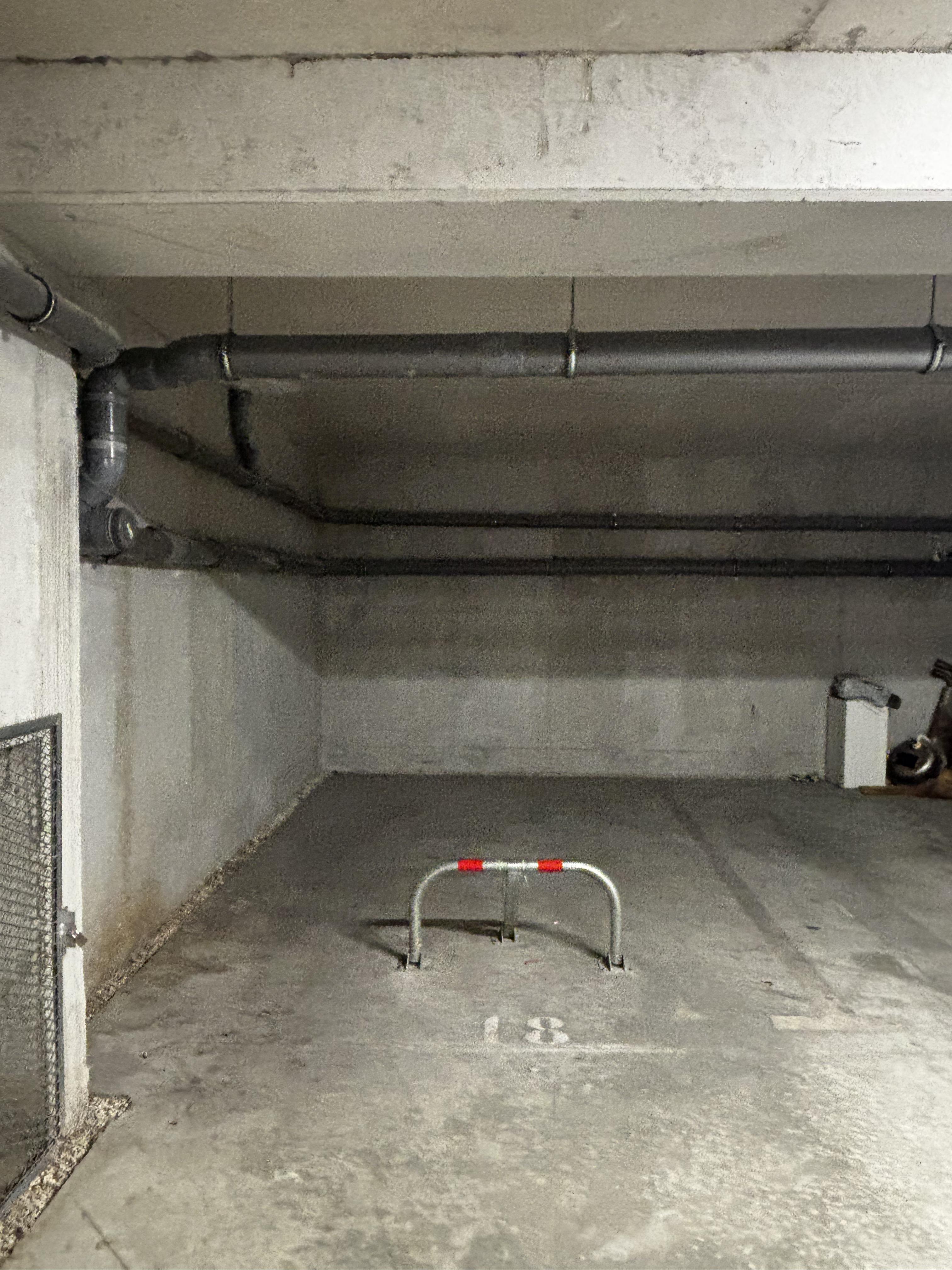 Parking 13m² à Sanary-sur-Mer