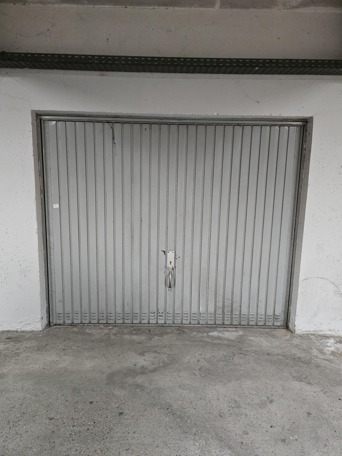 garage 14 m², sous sol