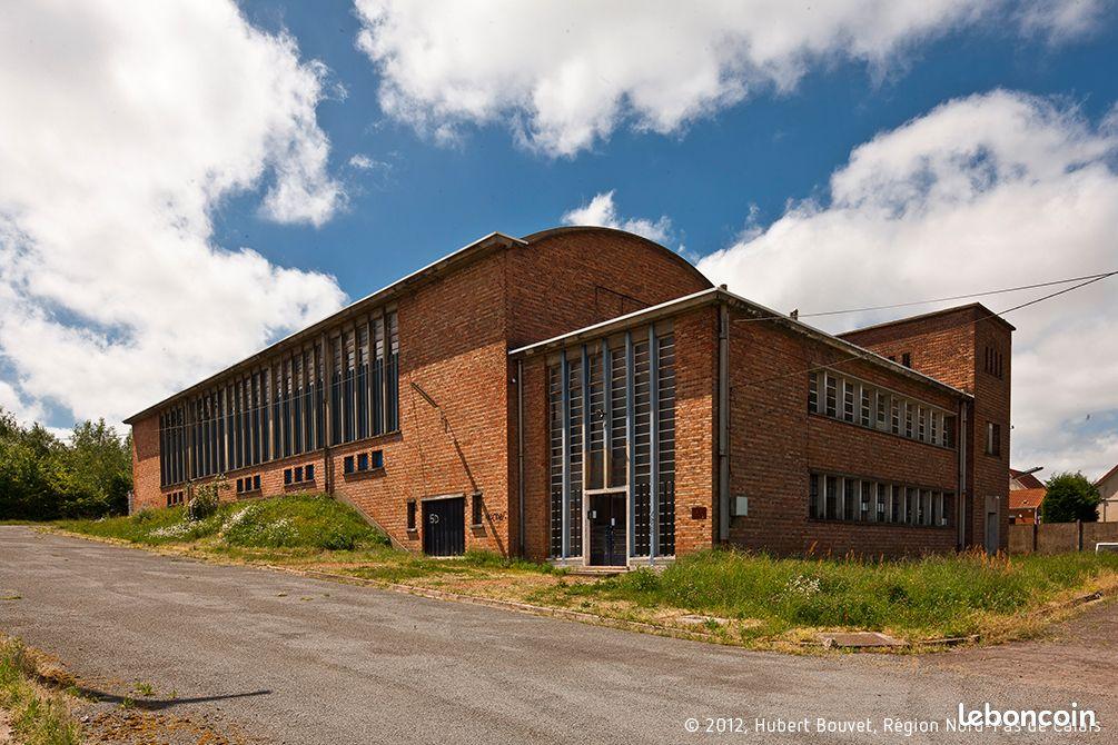 LOCAL PROFESSIONNEL 200 m² – BARLIN