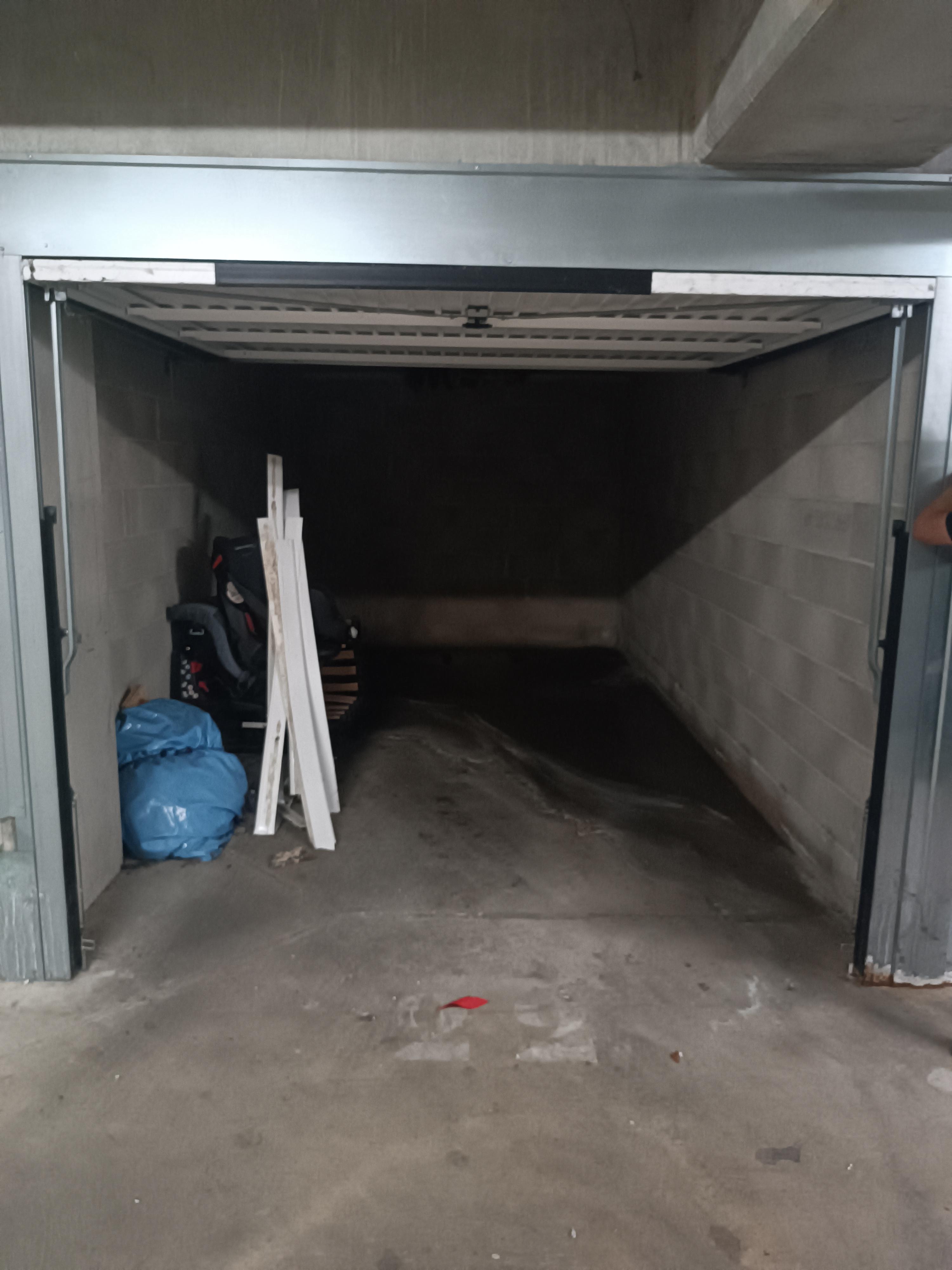 Garage fermé 15m² à Toulouse
