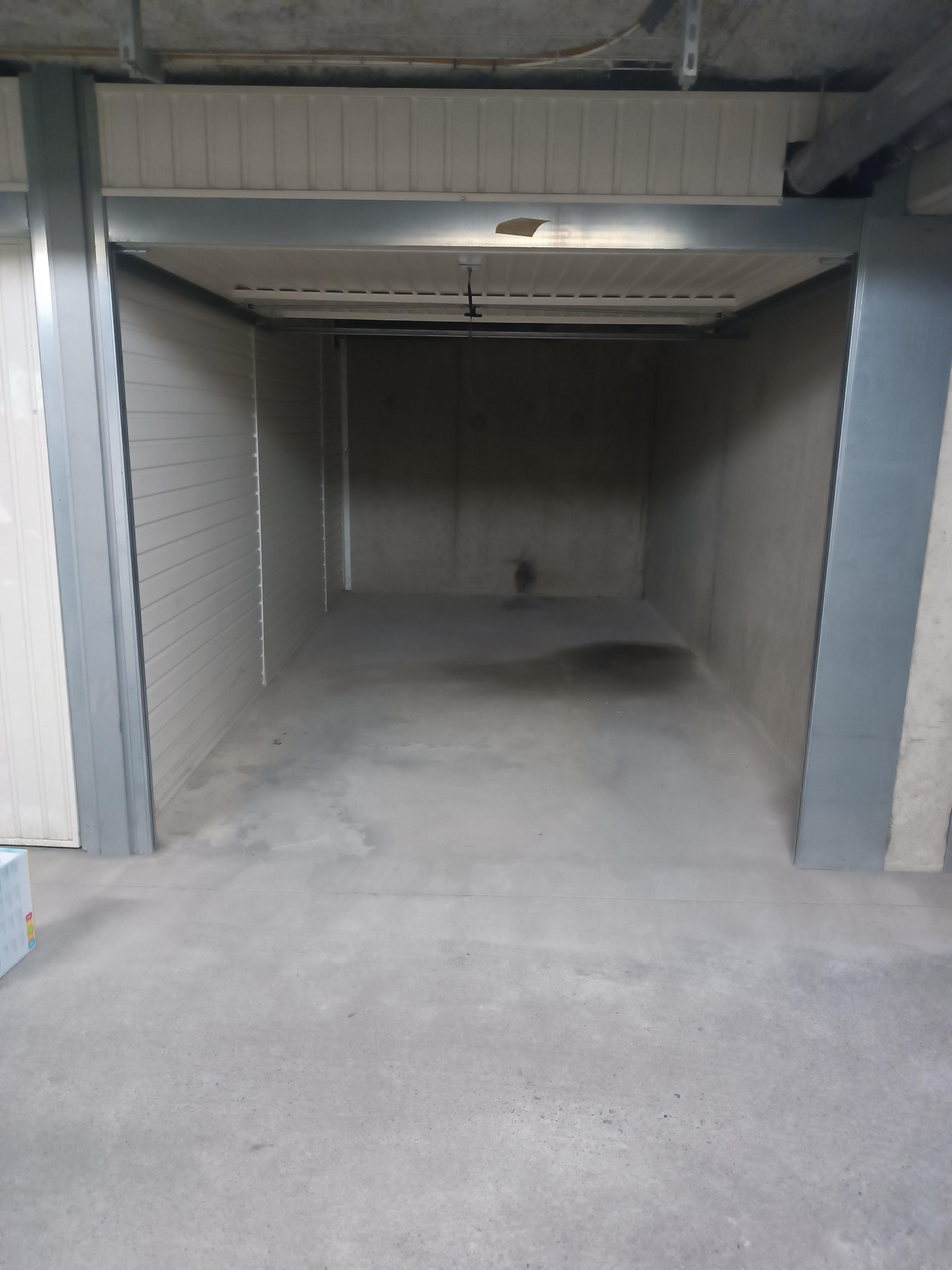 Garage 13m² à Gratentour