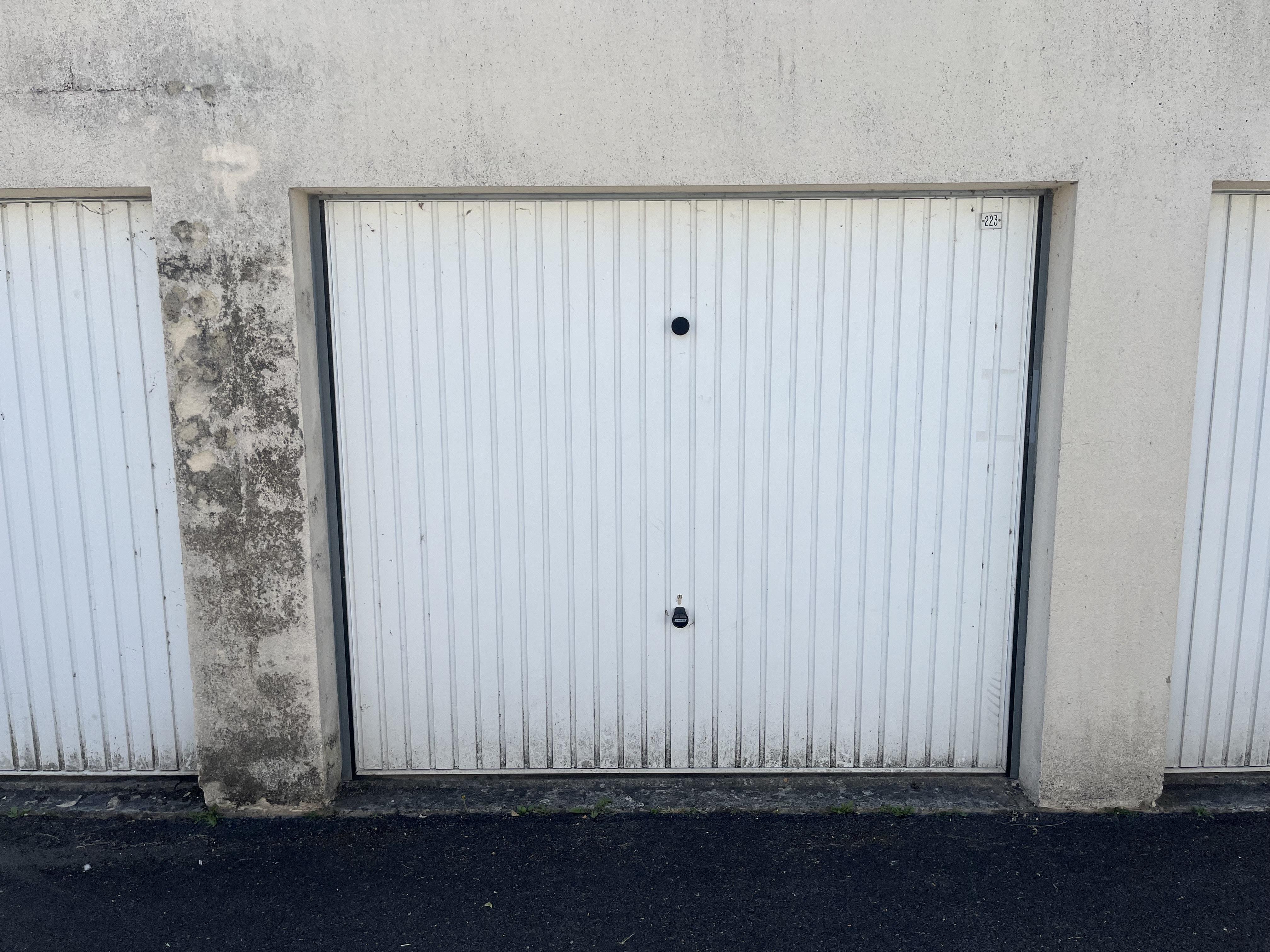 Garage/Box - 15m² à Bourges