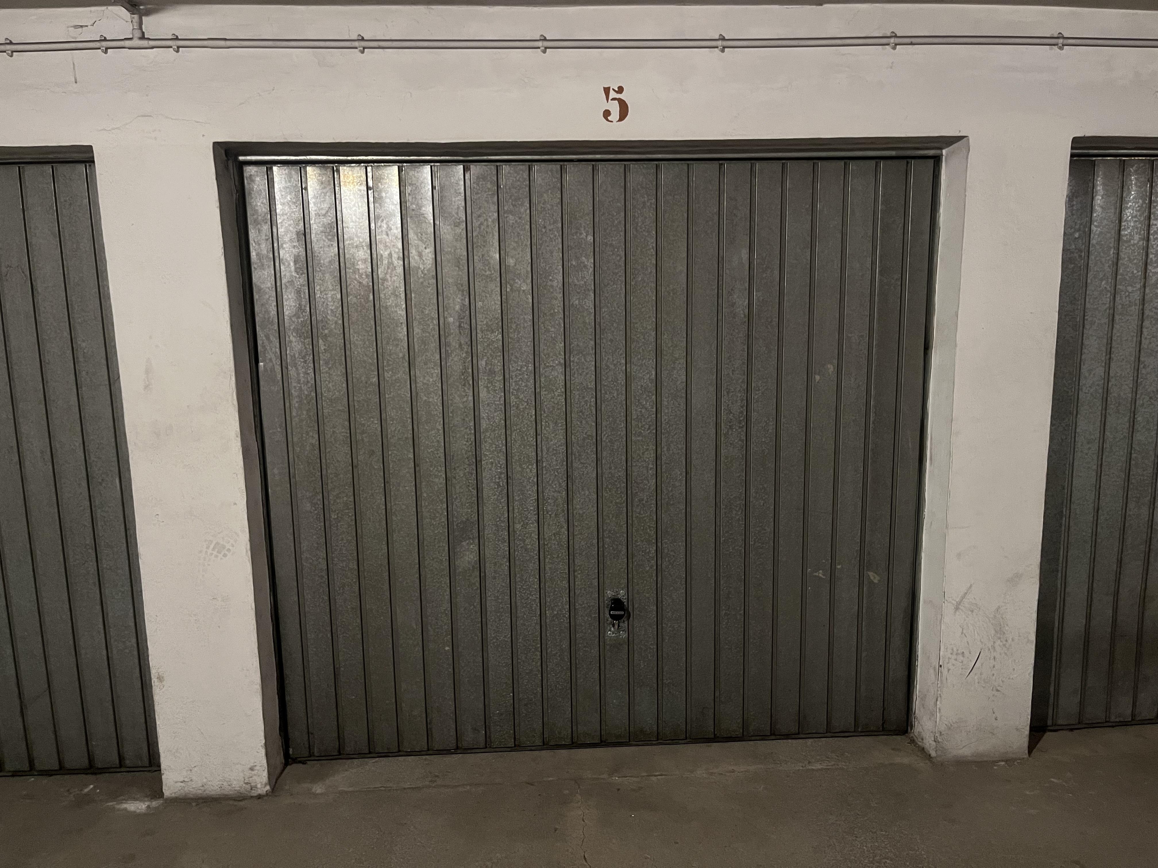 Garage/Box - 12m² à Issoudun