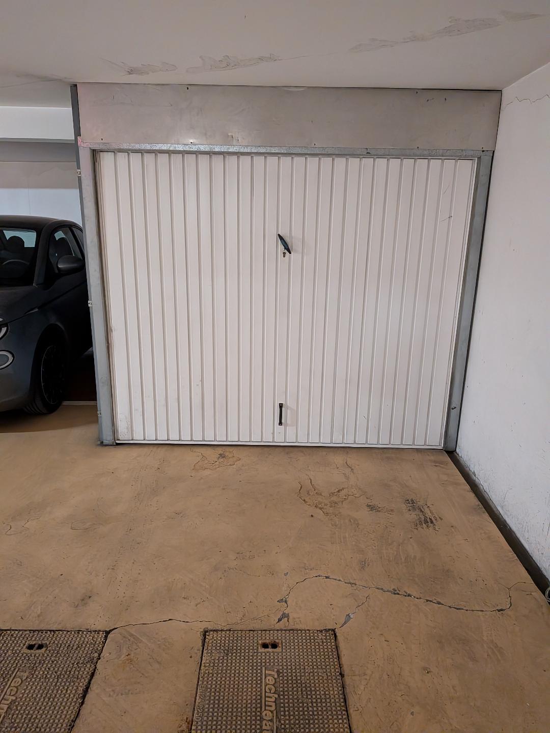 Box parking Paris Rue nicolo proche passy