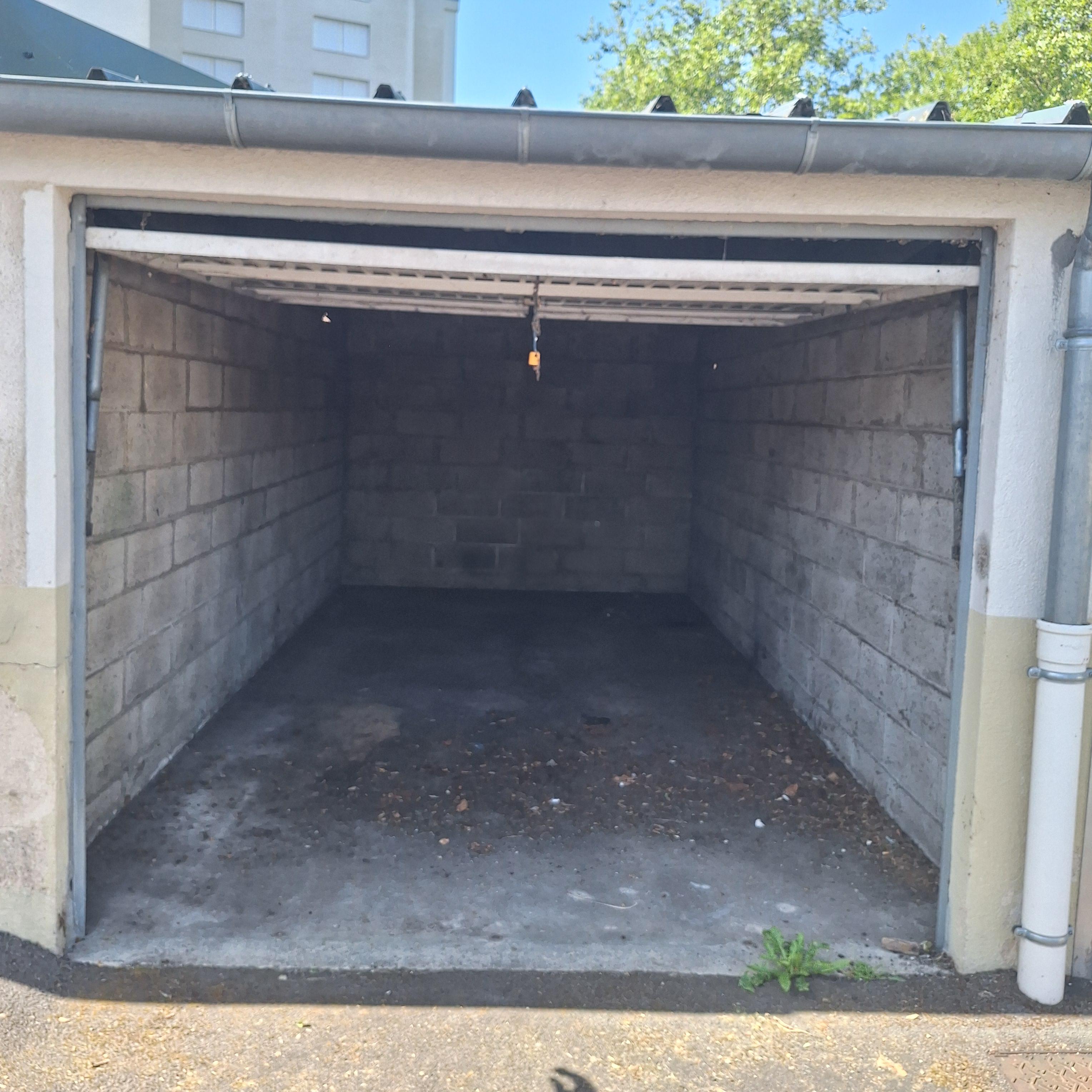 Garage/Box - 13m² à Limoges