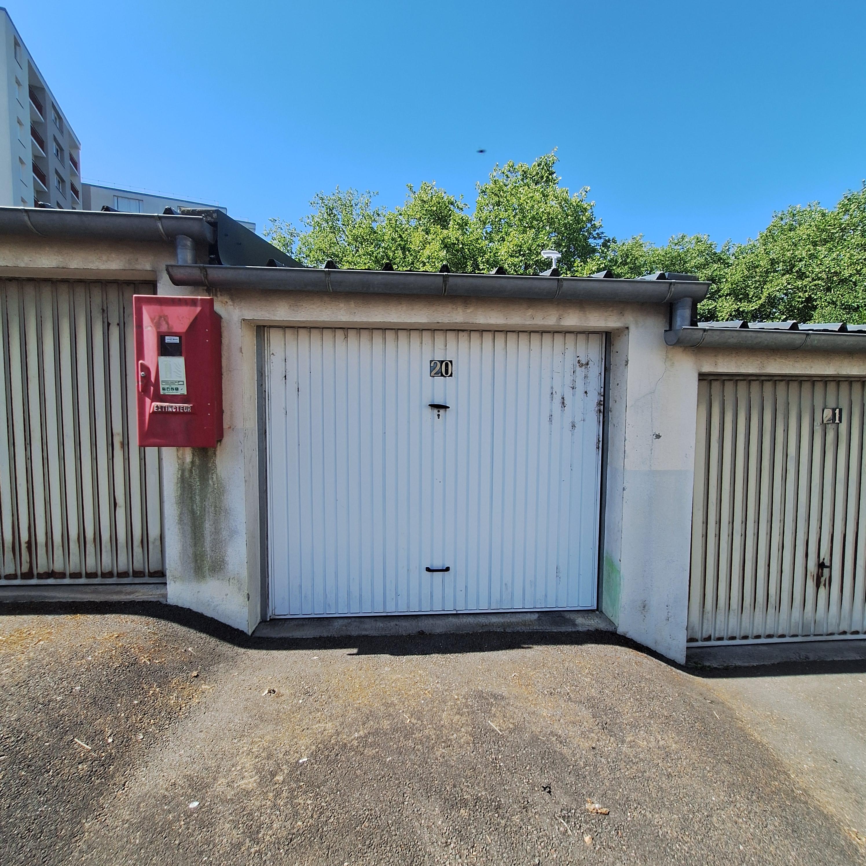 Garage/Box - 13m² à Limoges