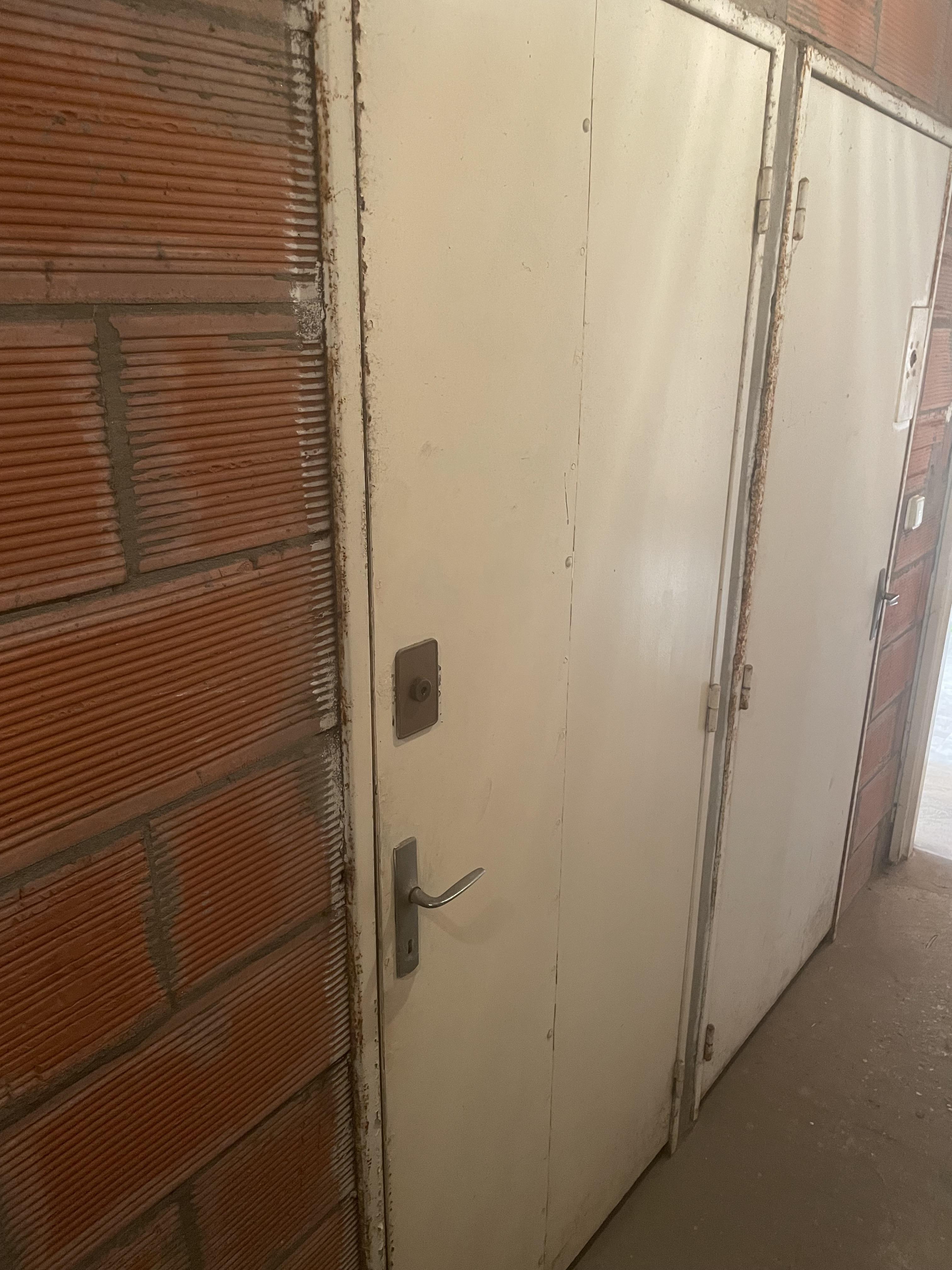 Cave 5m2 accés sécurisé 24/24 avec gardien