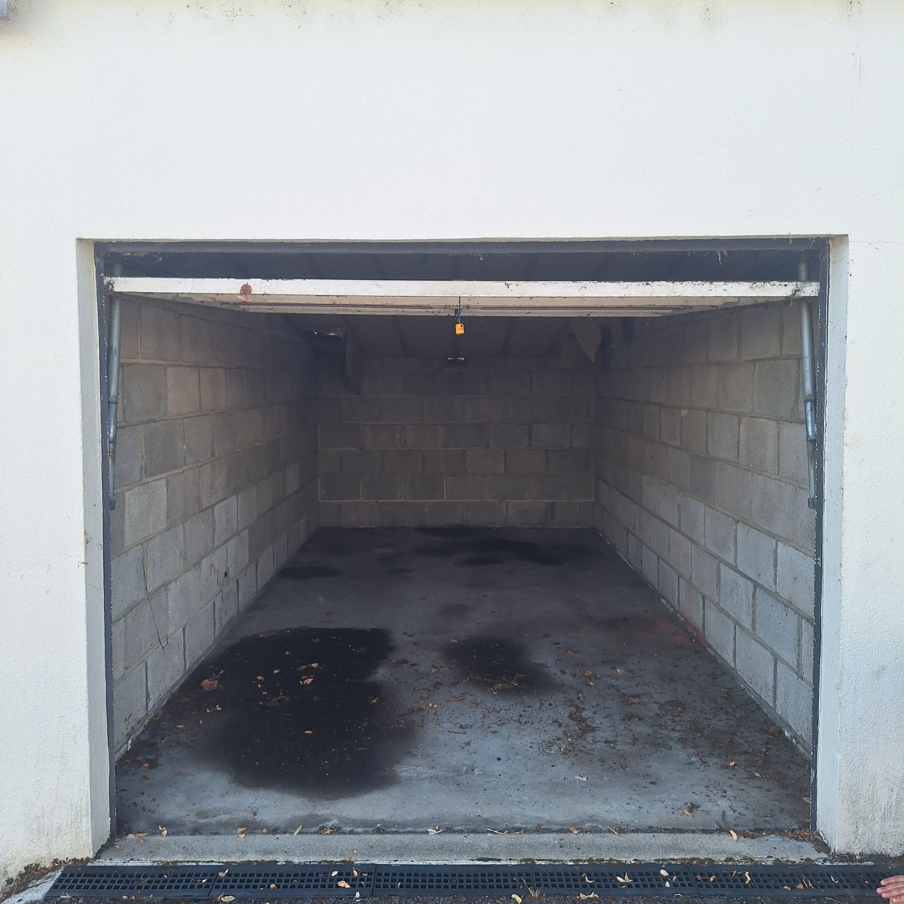 Garage/box 14m² à Limoges