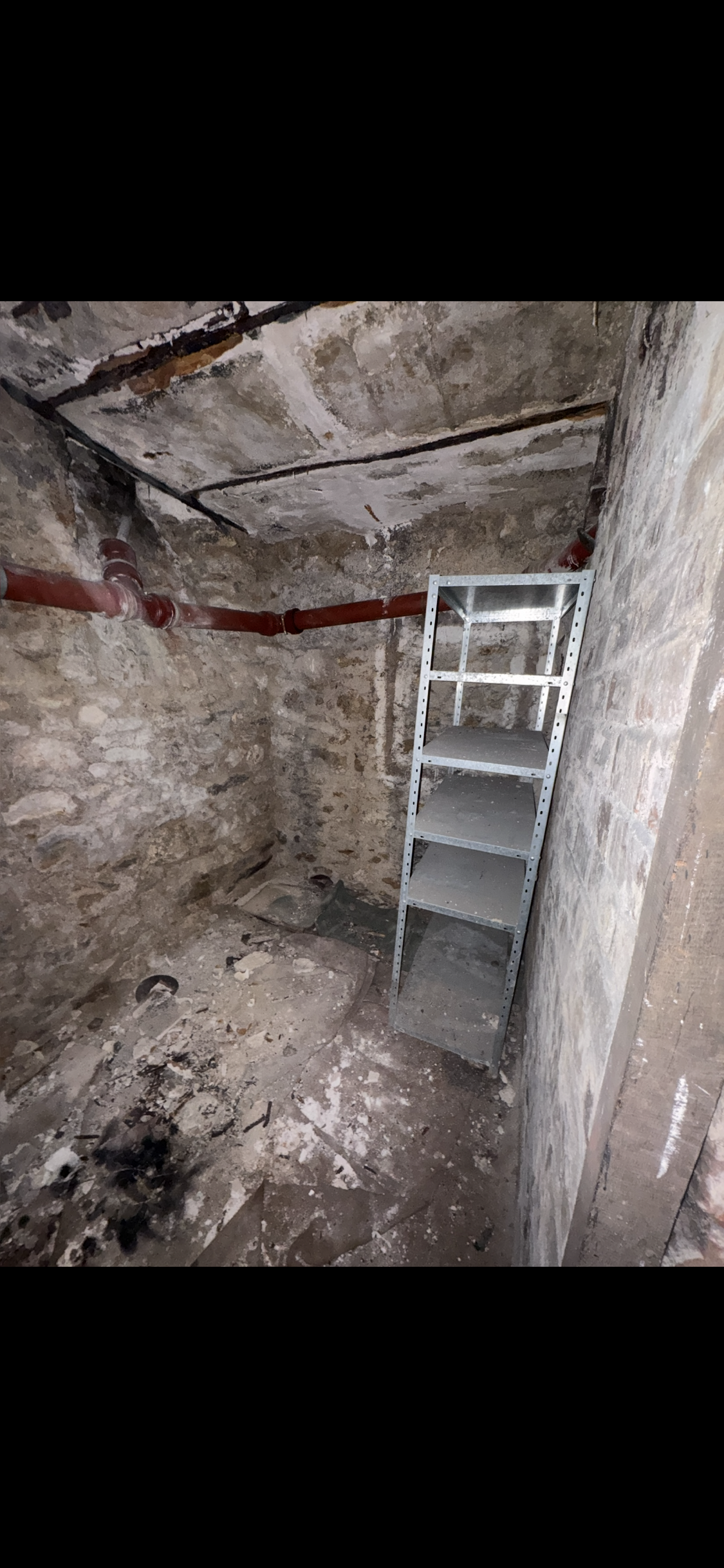 Cave n°4 - 5m² - Rue Balard