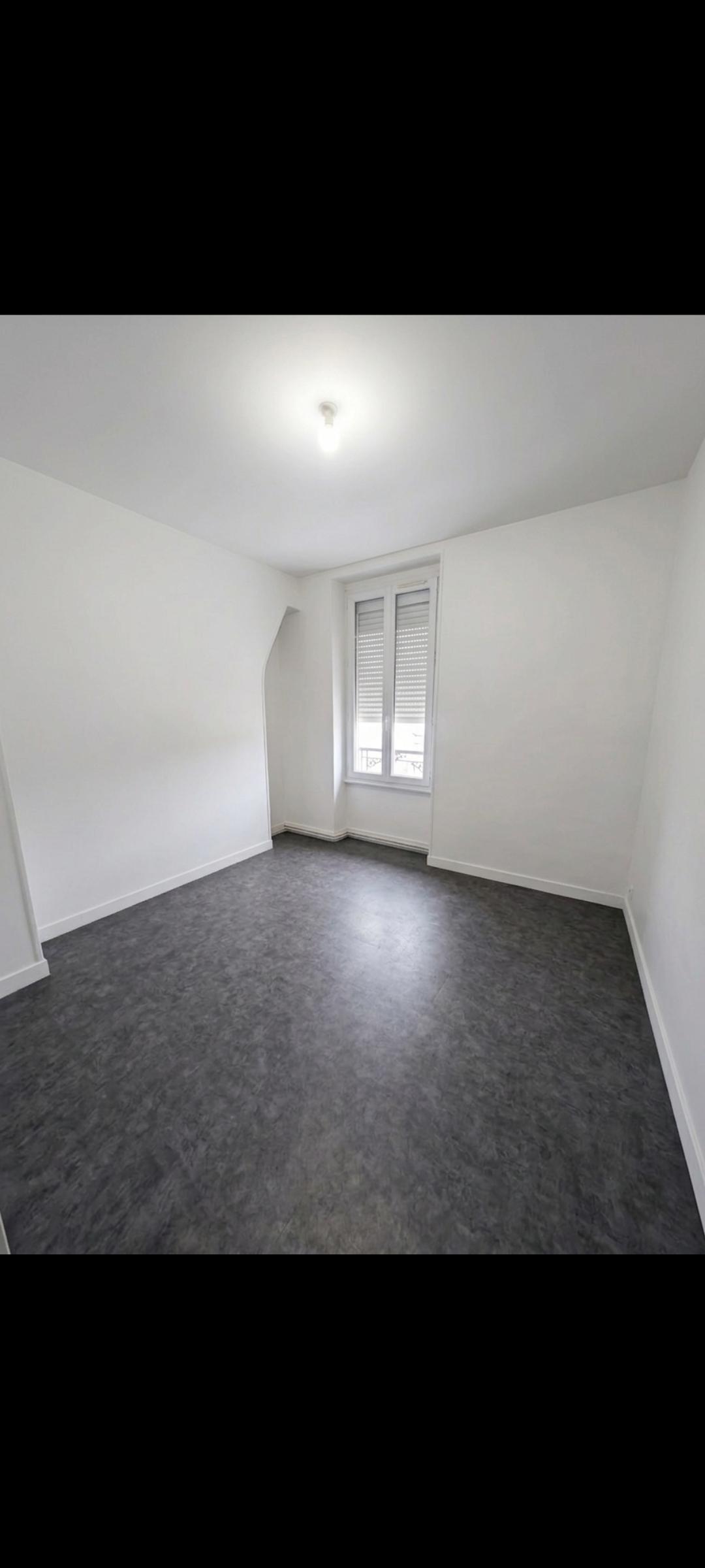 Espace de stockage / Garde-meuble 12 m² (Chambre