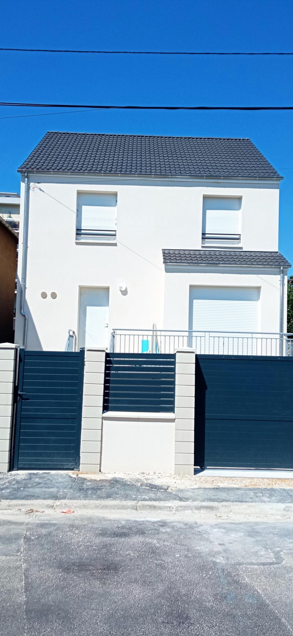 Garage à louer - 67m2- Idéal pour stationnement