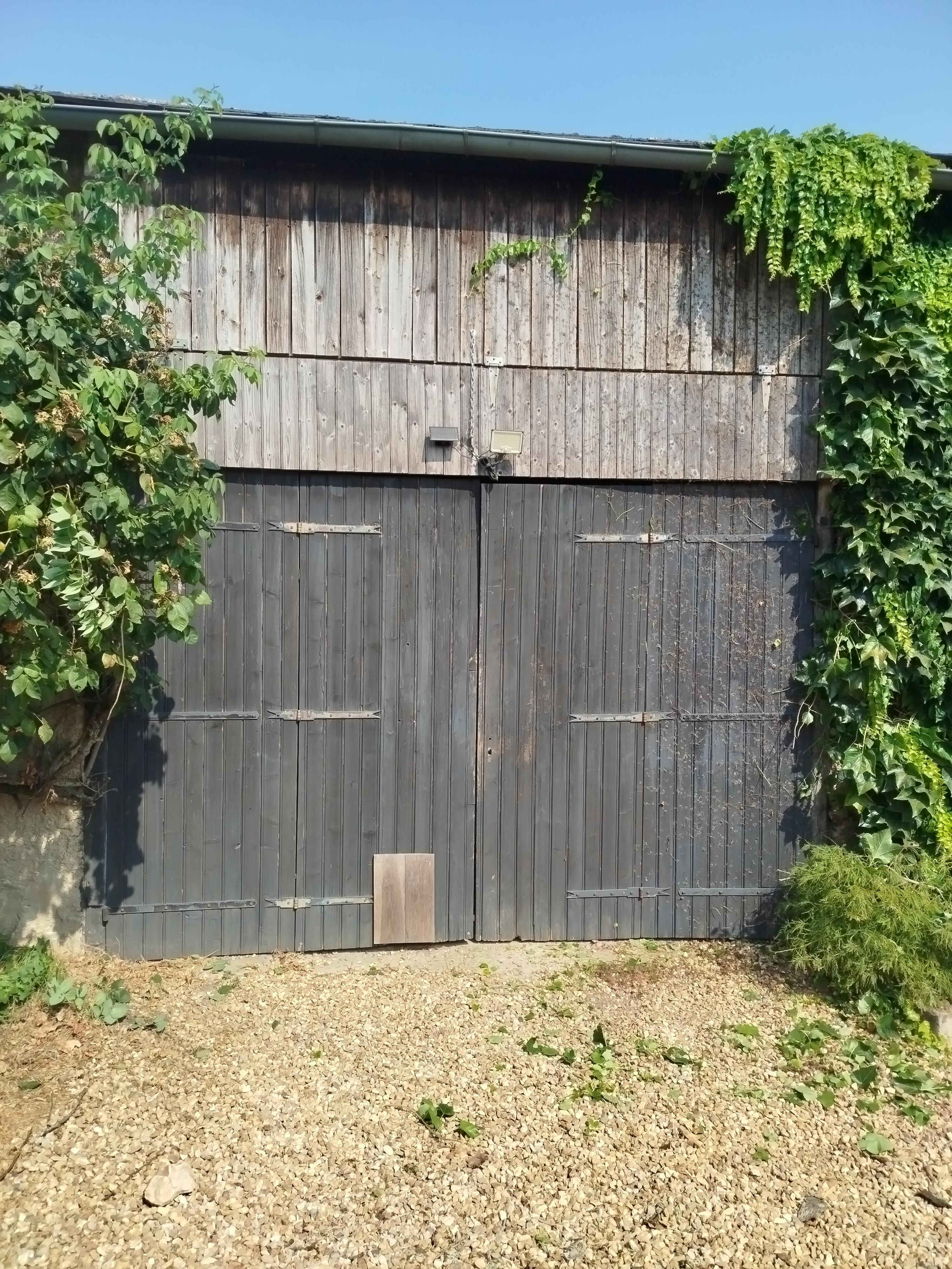 Grange pour stockage ou hivernage