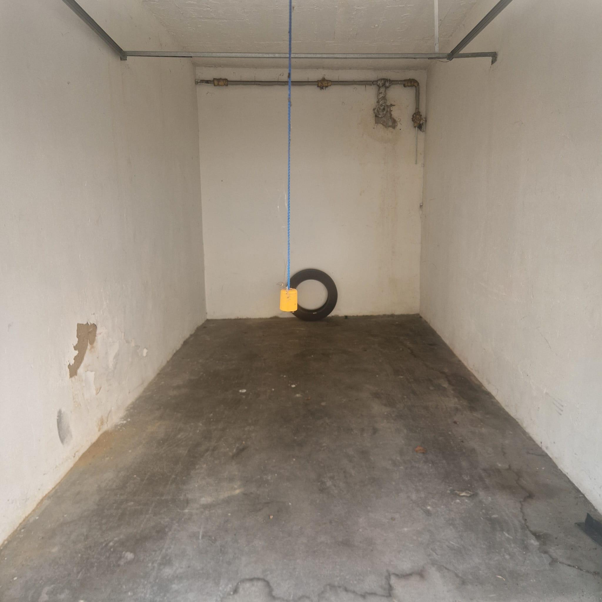 Box/Garage - 1min de la Gare de Melun