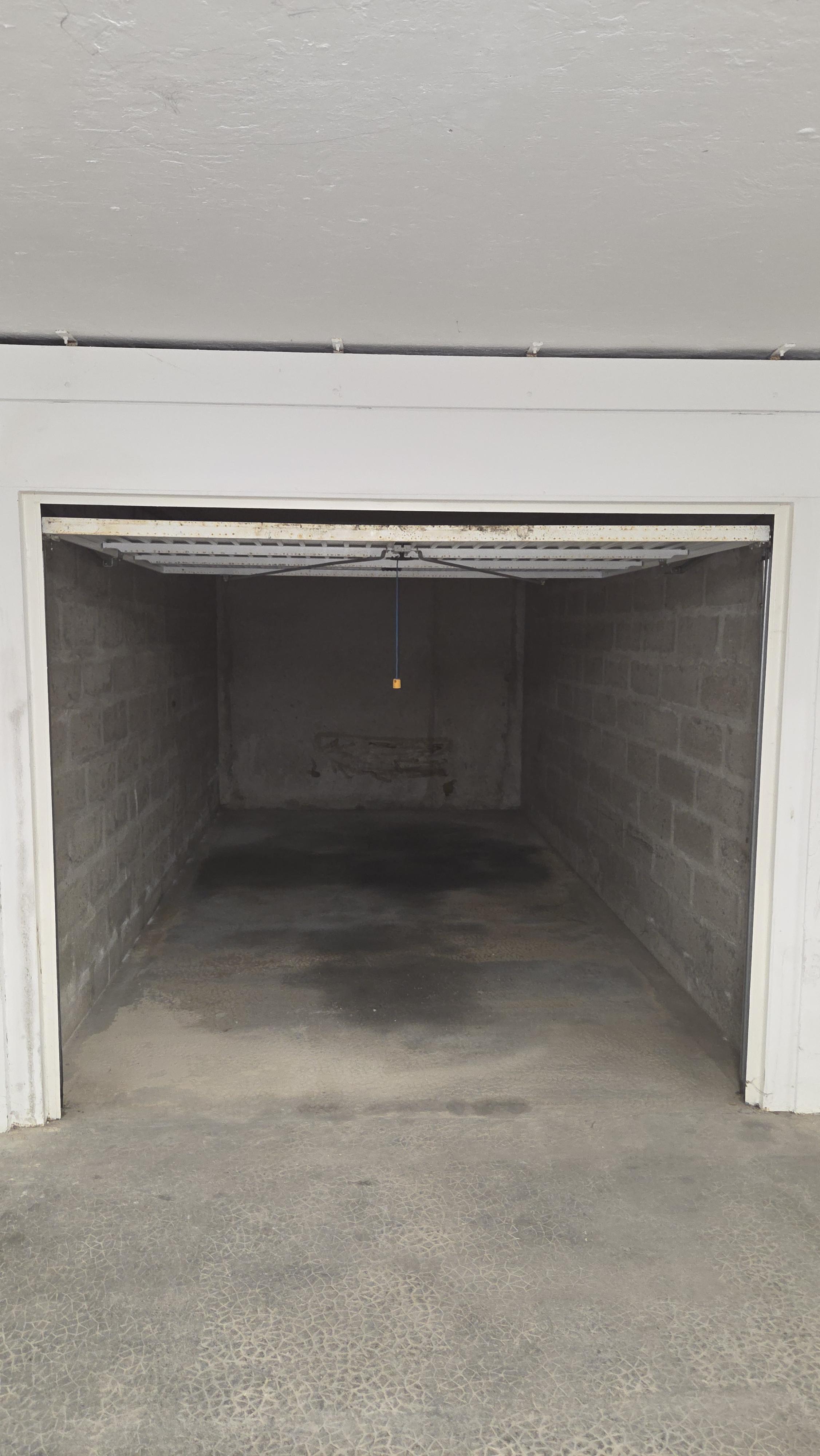 Garage/ Box 13m² Caen