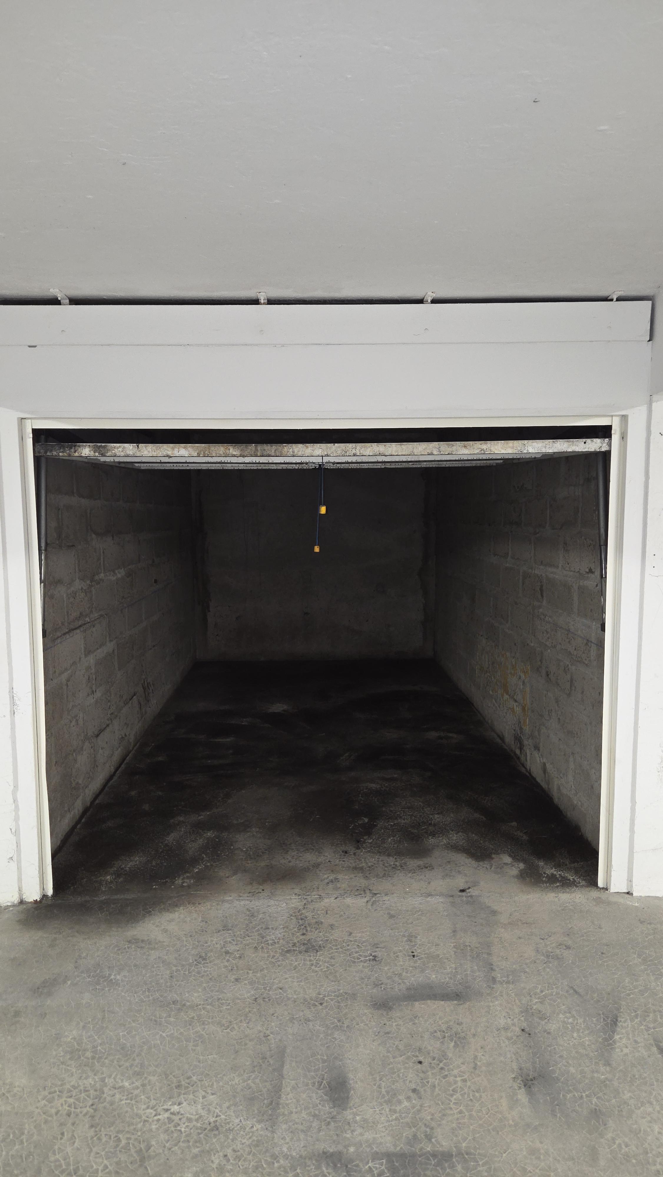 Garage/ Box 13m² Caen