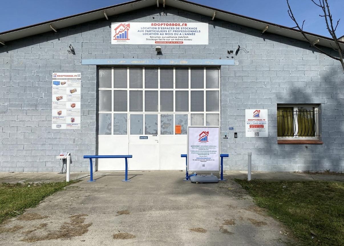 Box M de 9 m2 à louer