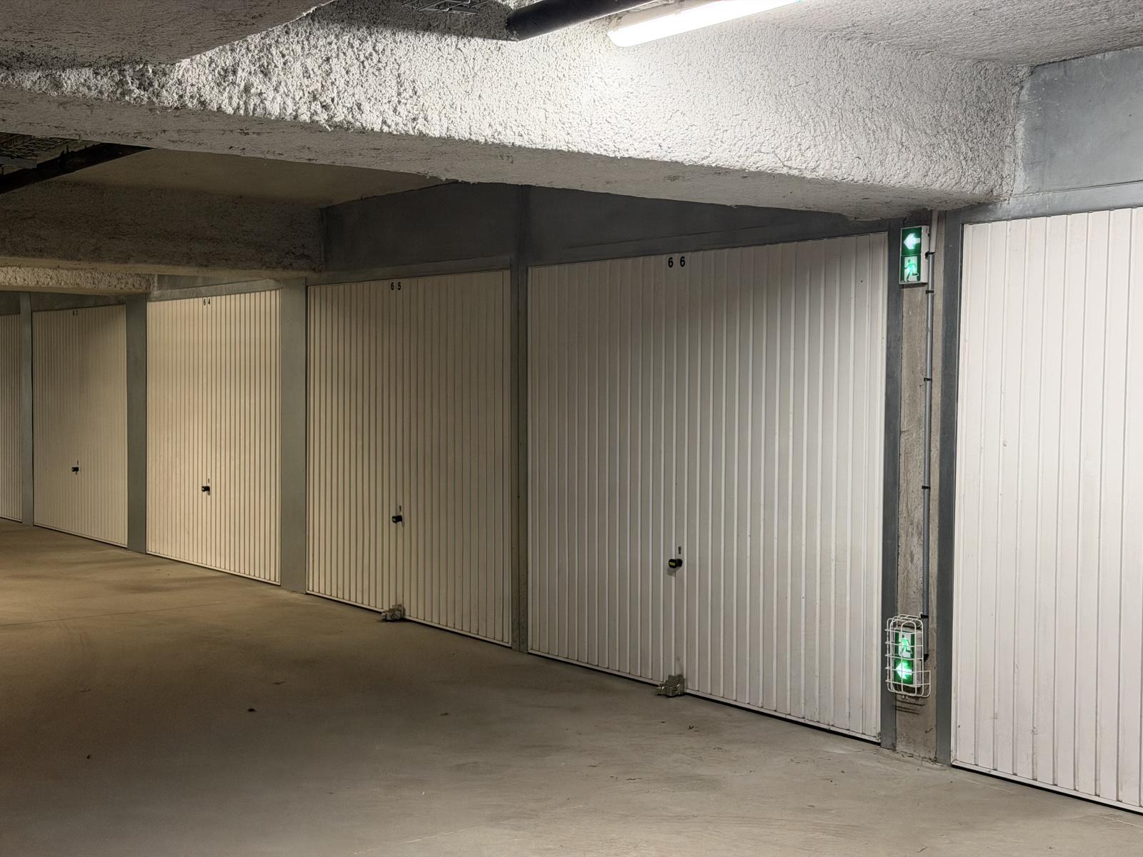 Box fermé sécurisé 18 m²– Strasbourg Hautepierre