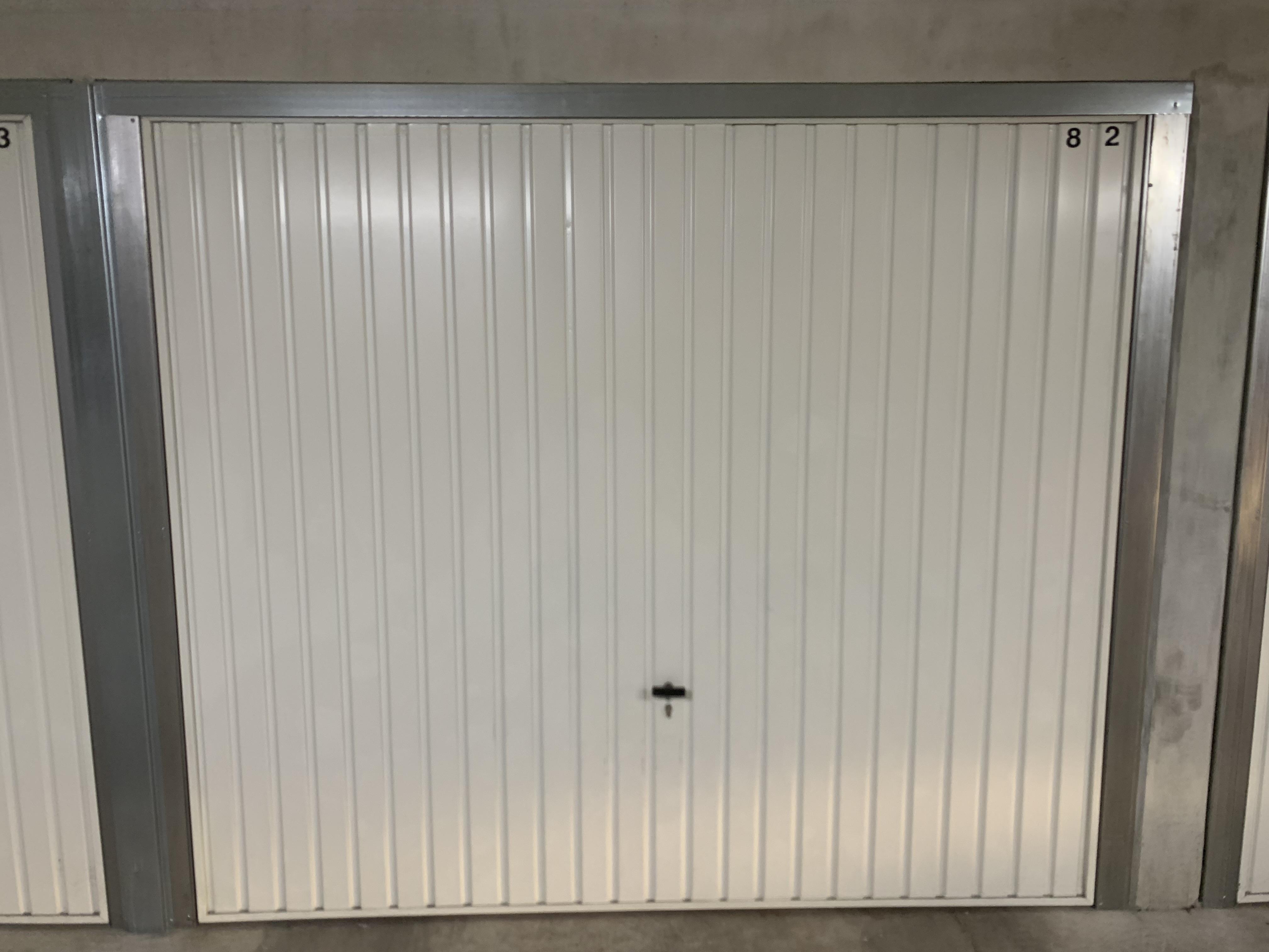 Garage/box 18m² à Villeurbanne
