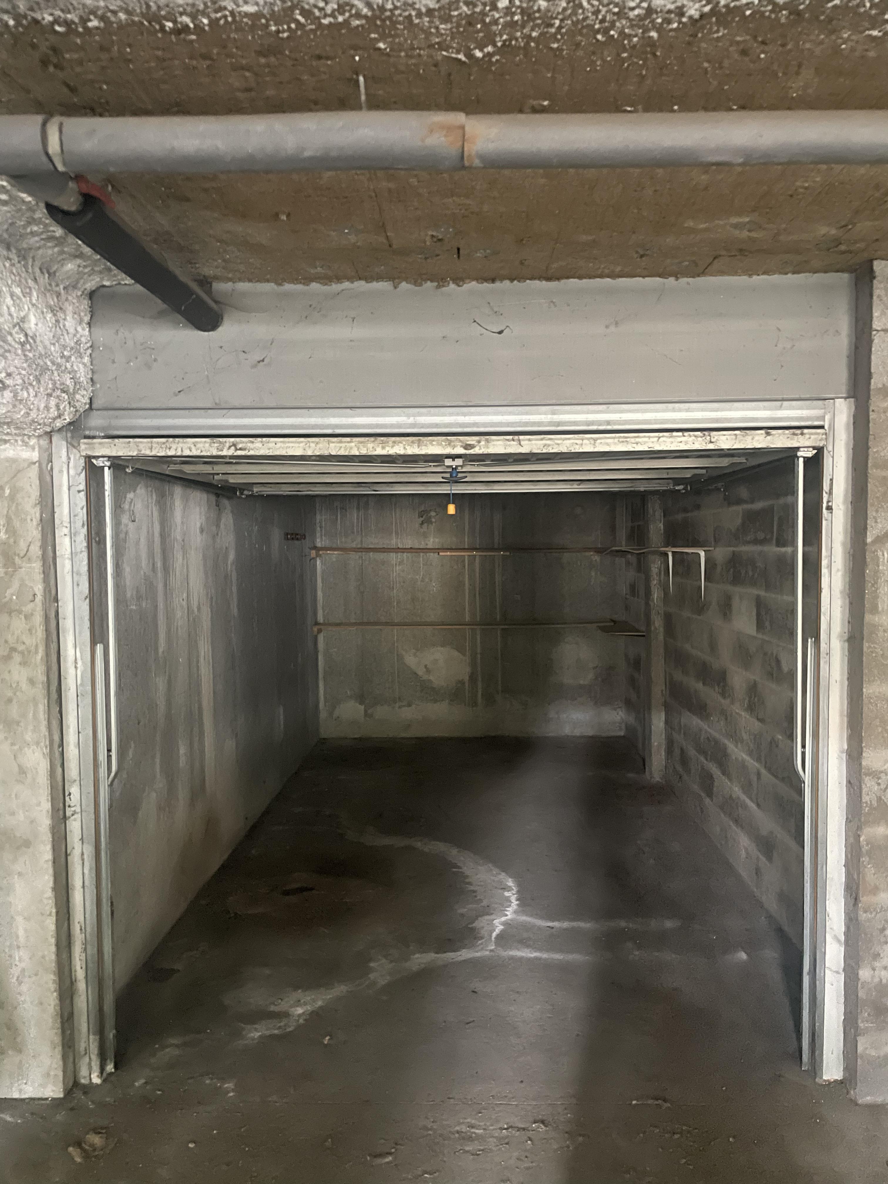 Garage/Box 14m² à Moulins-lès-Metz