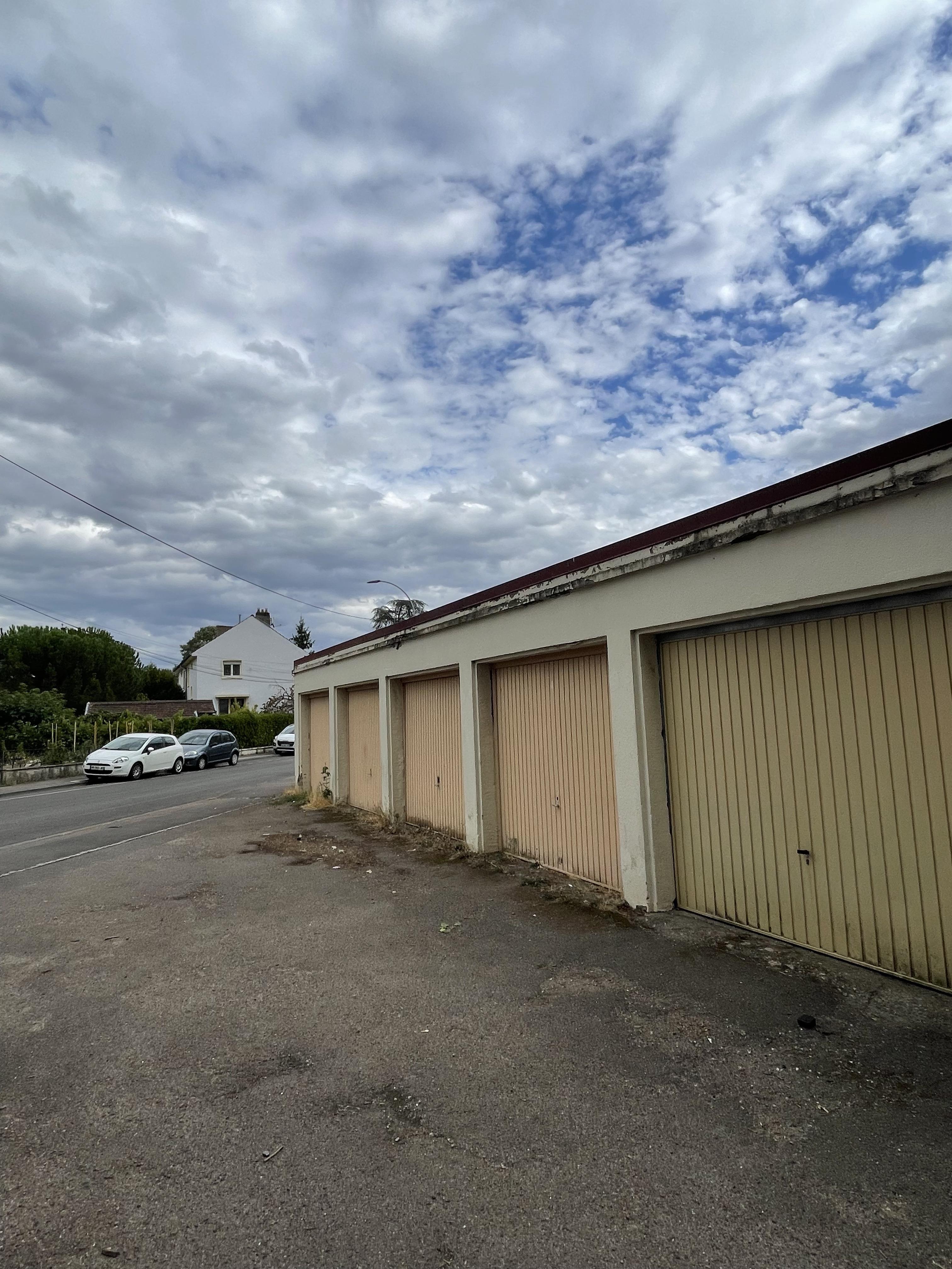 Garage/Box 14m² à Montigny-lès-Metz