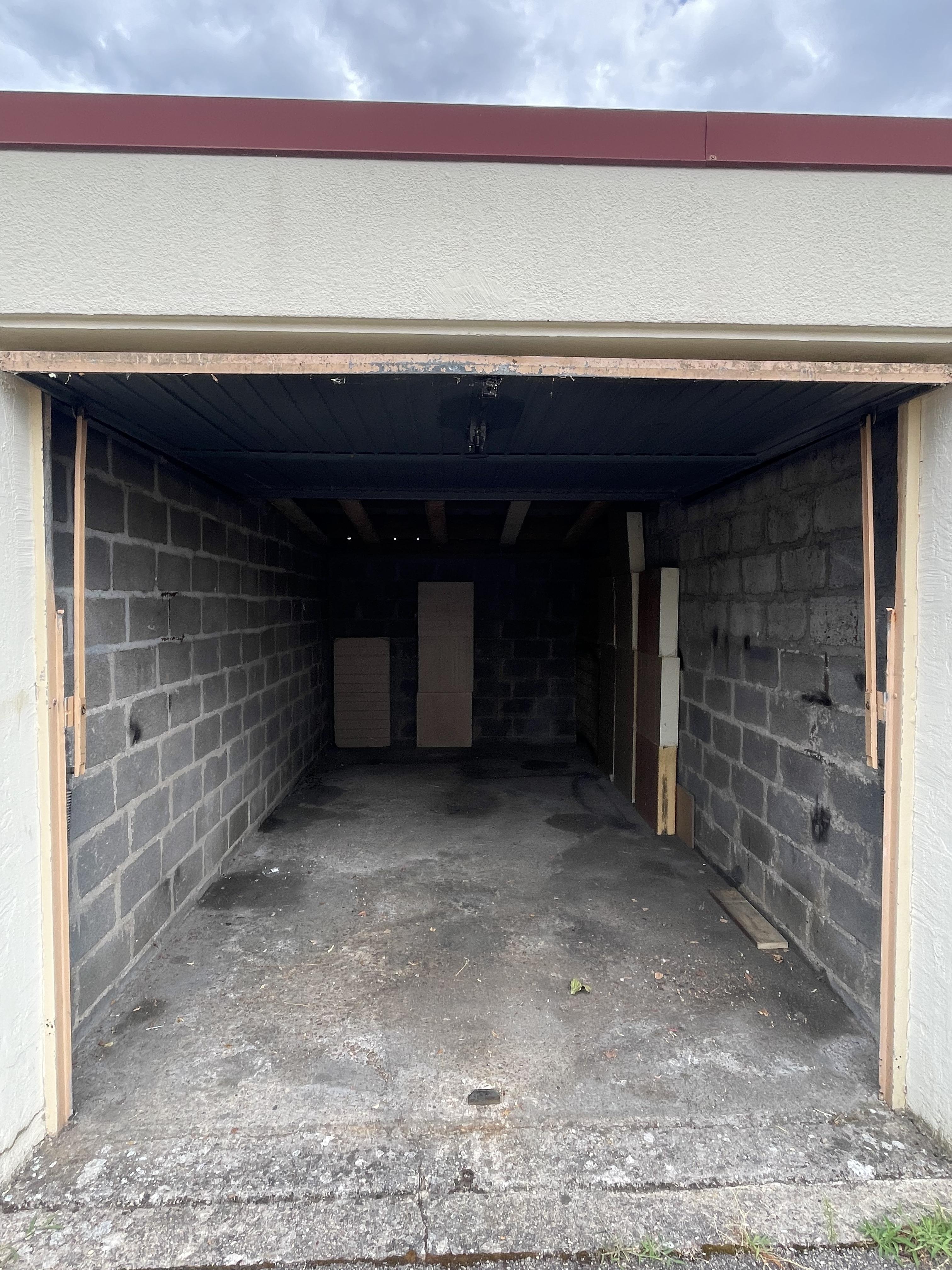Garage/Box 14m² à Montigny-lès-Metz