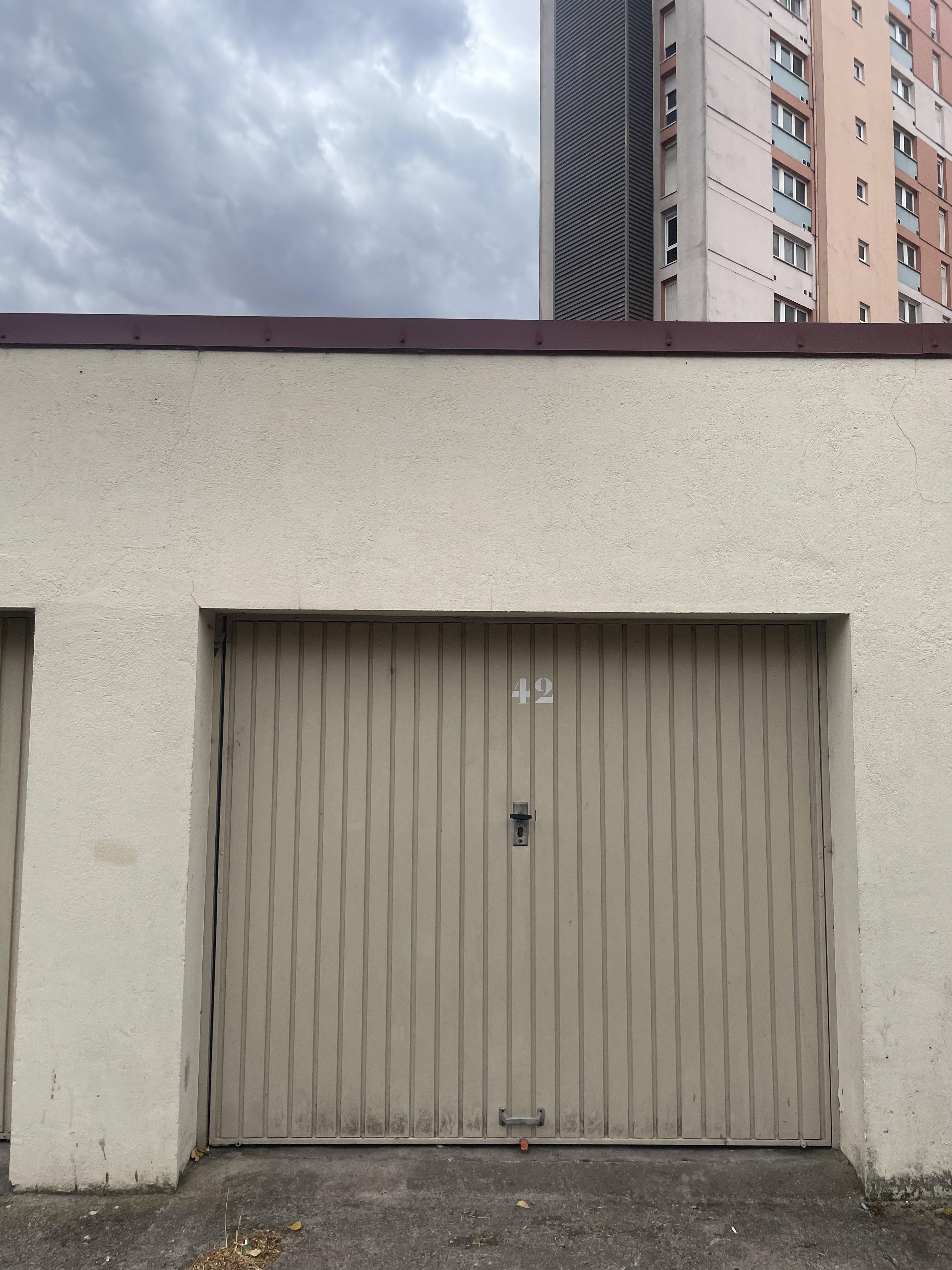 Garage/box 15m² à Montigny-lès-Metz