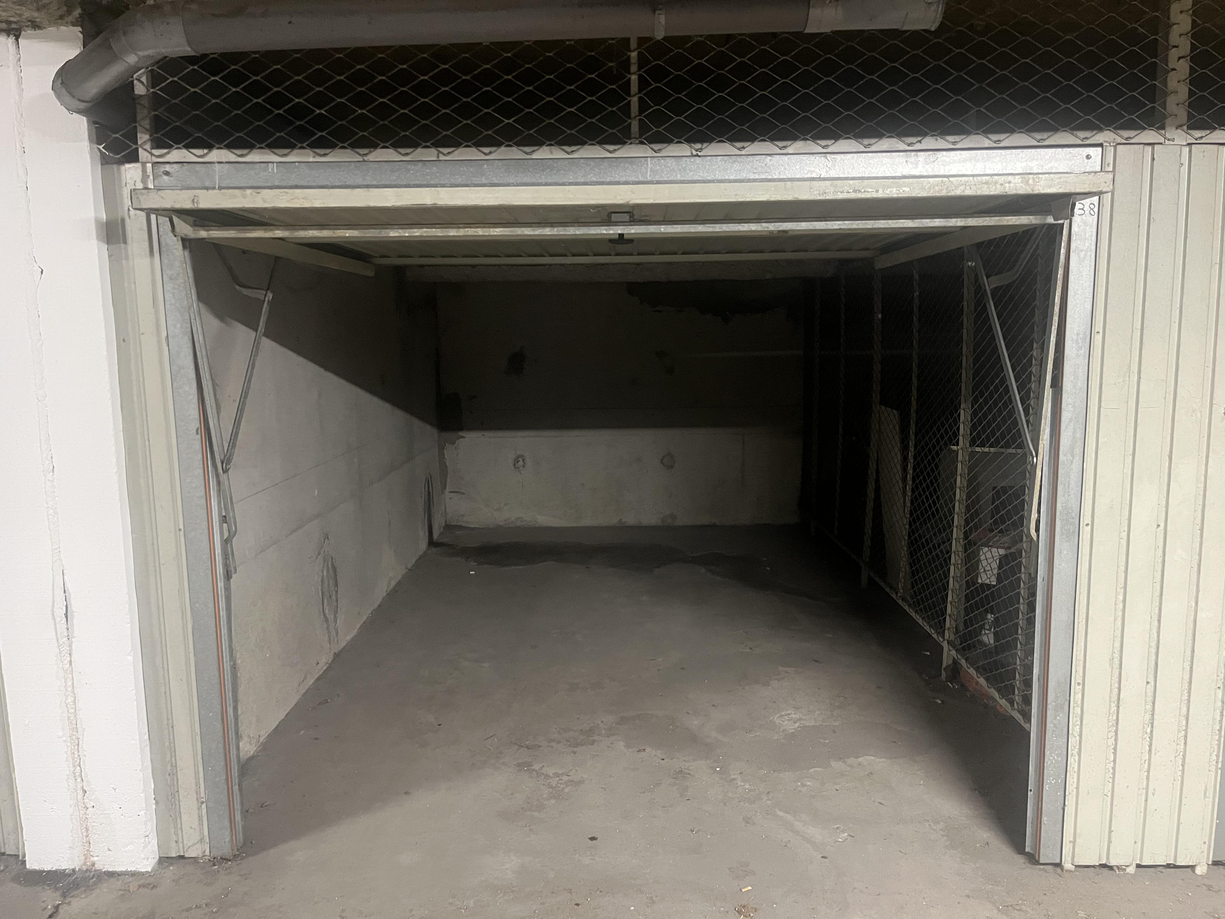 Garage/box 15 m² à Peltre