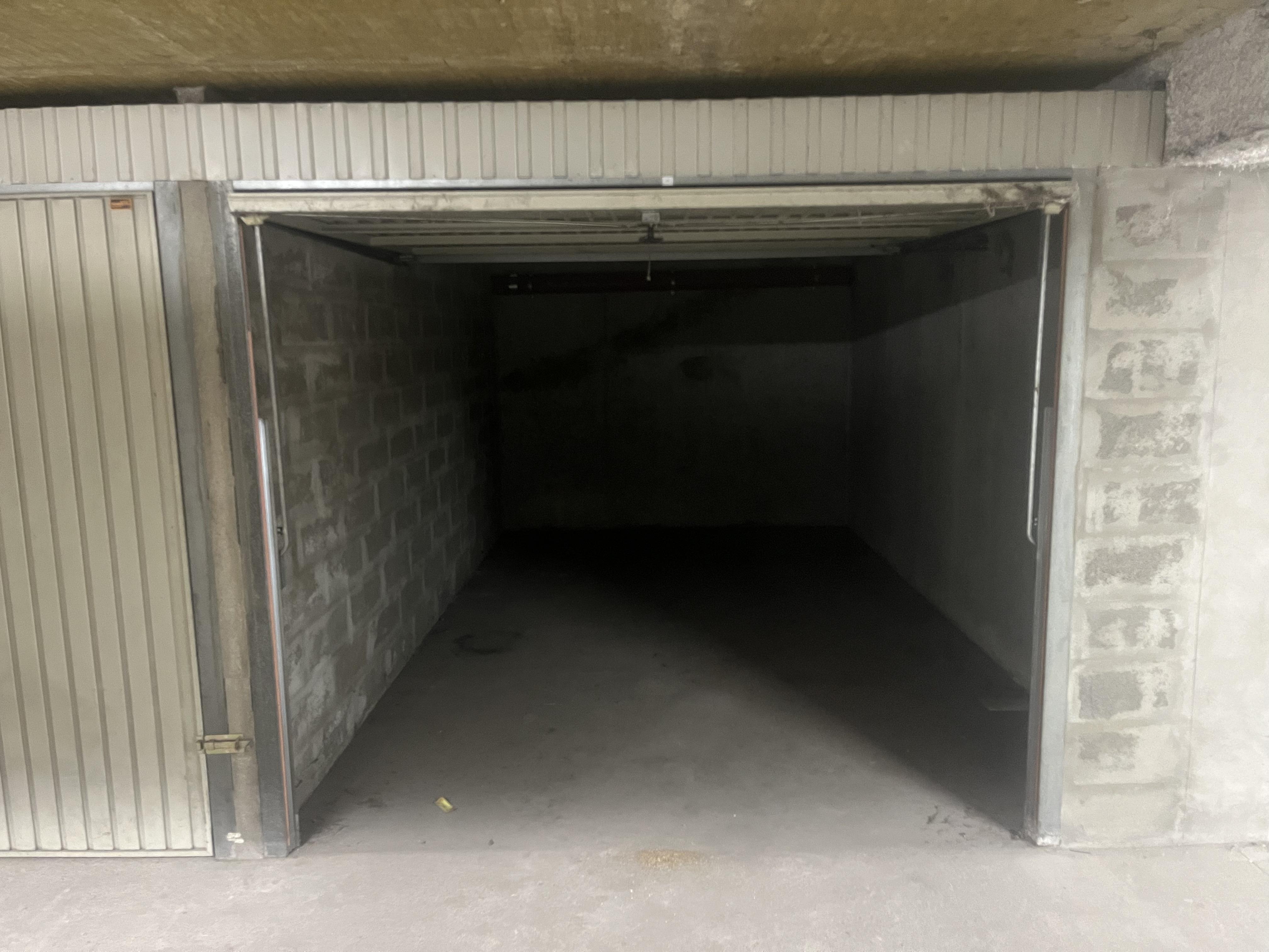 Garage/box 14m² à Metz