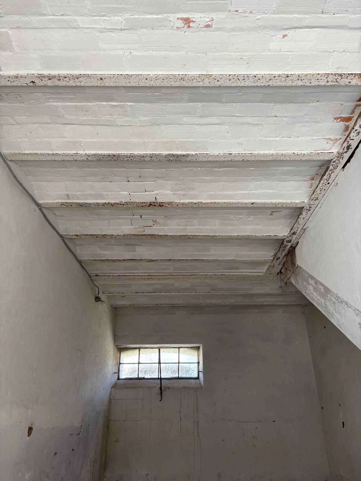 Grand espace de stockage privatif 23 m² –
