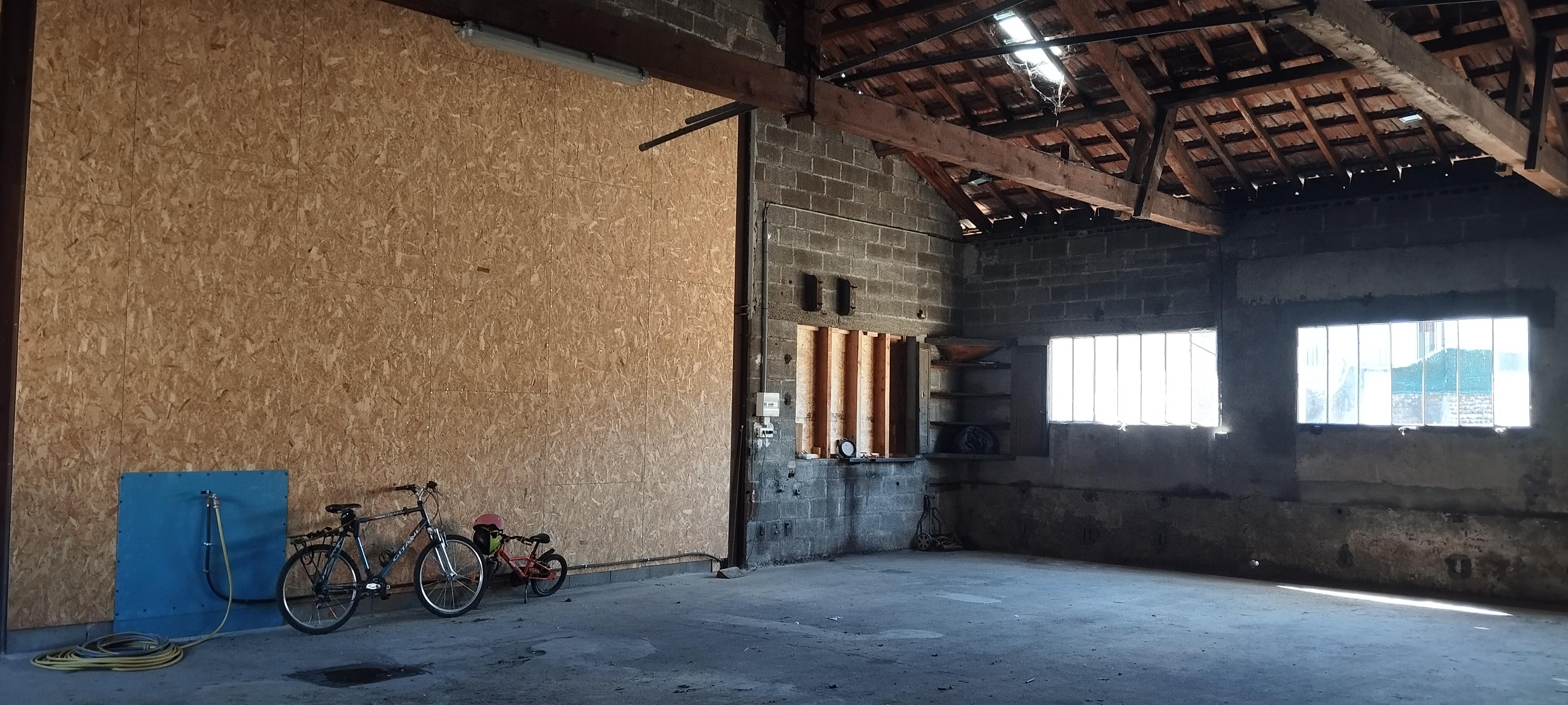 Garage, Dépôts, Stockage