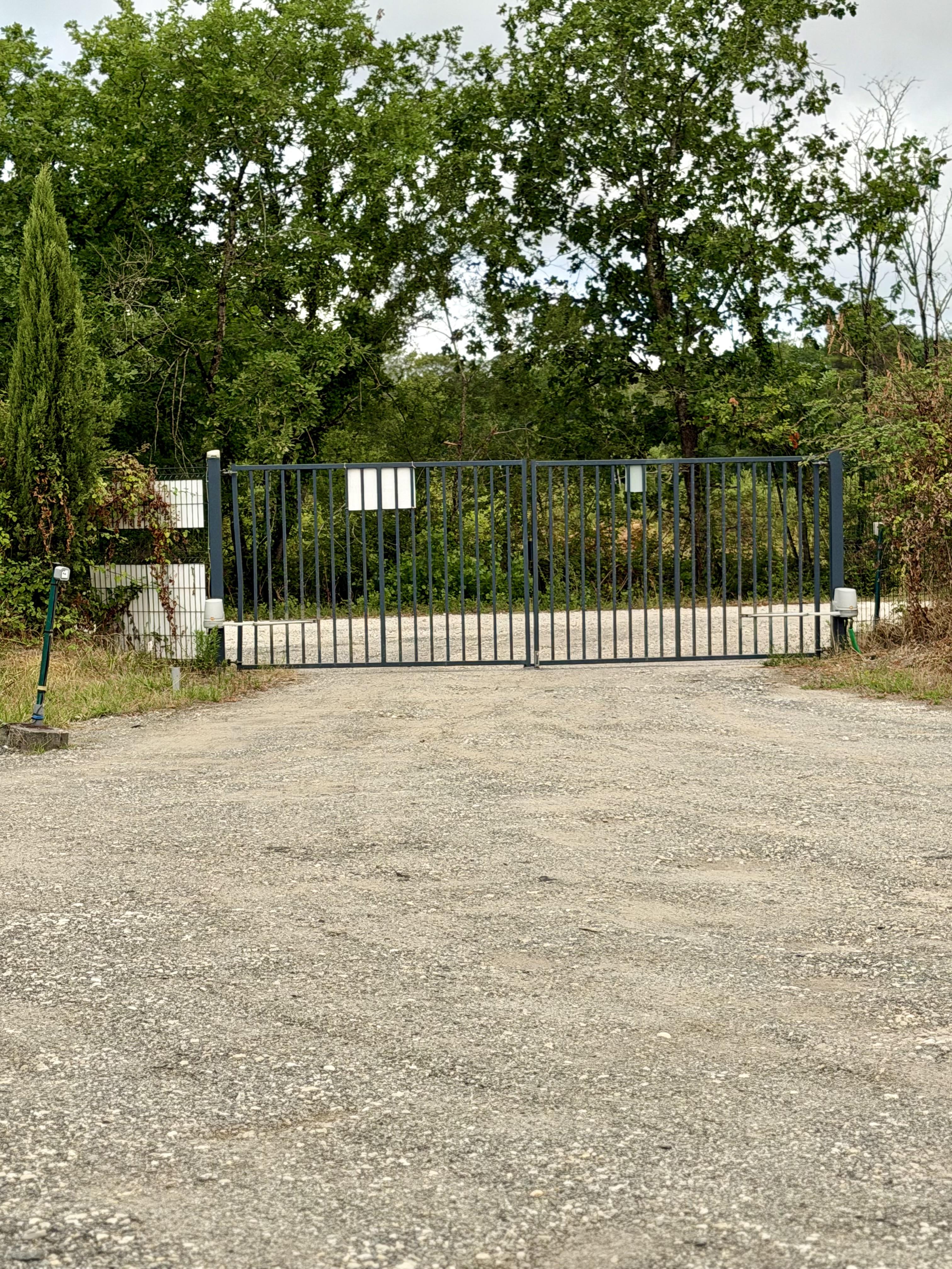 Place de parking extérieure