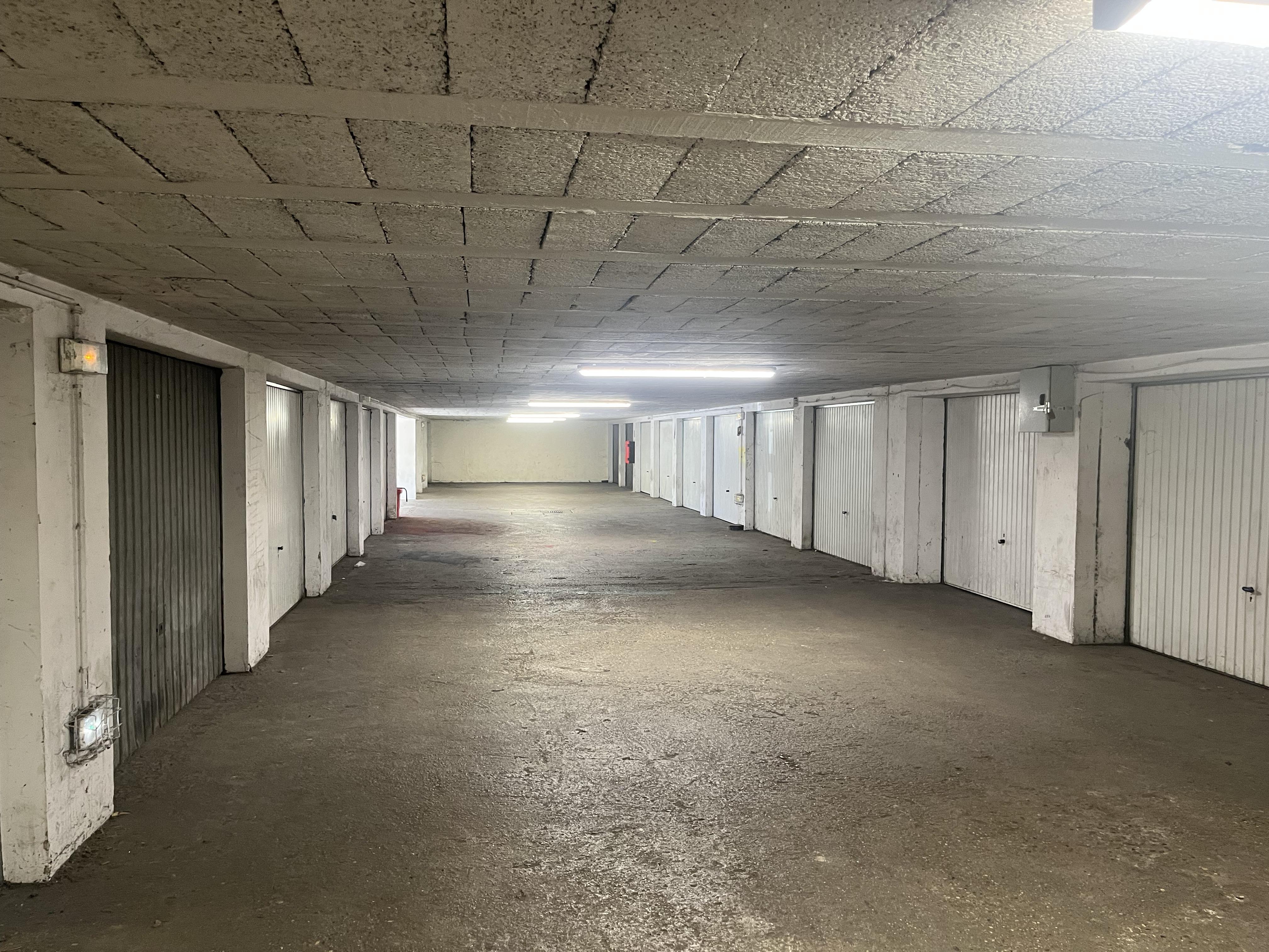 Garage/Box 15m² à Voiron