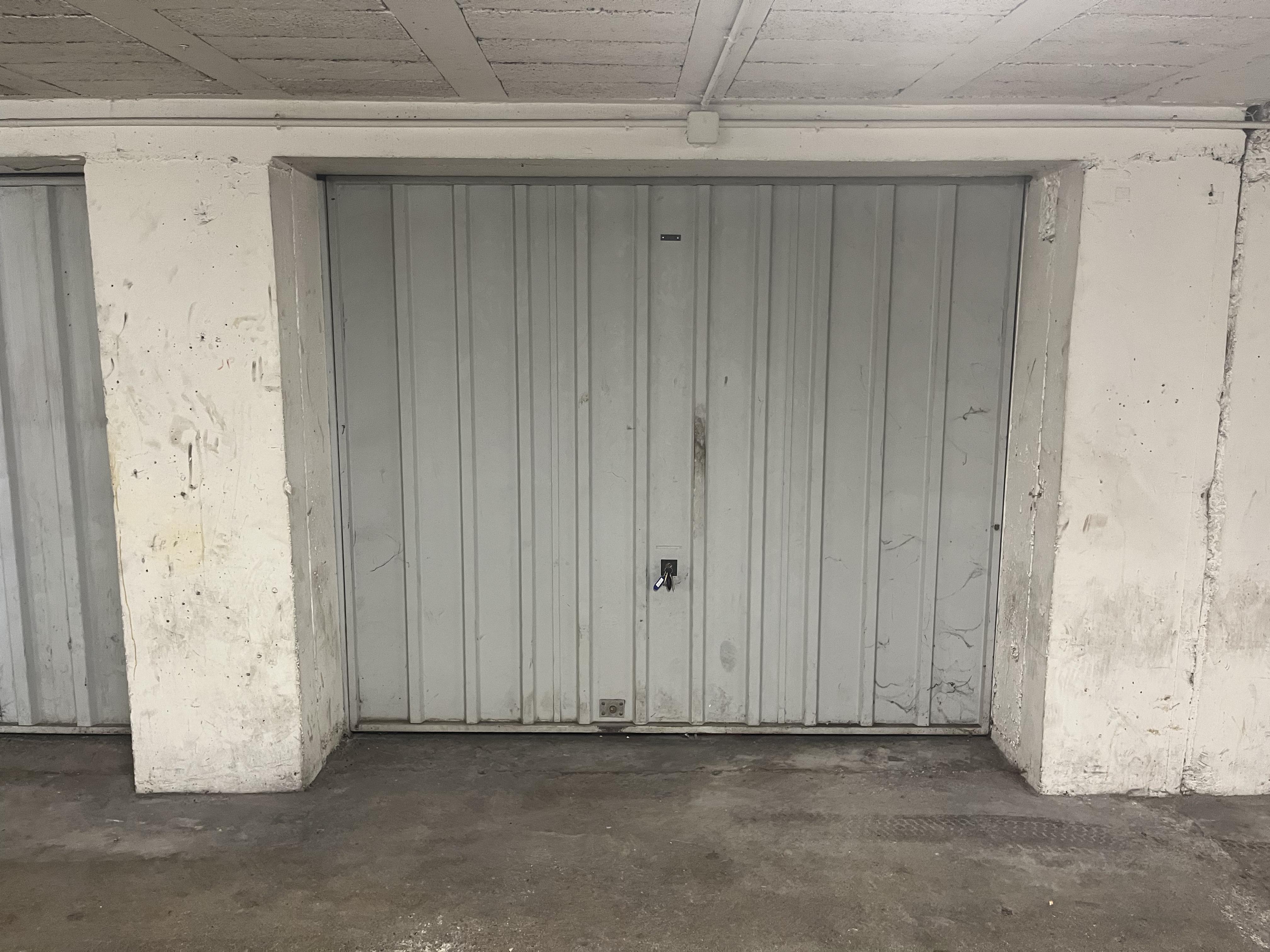 Garage/Box 16m² à Voiron