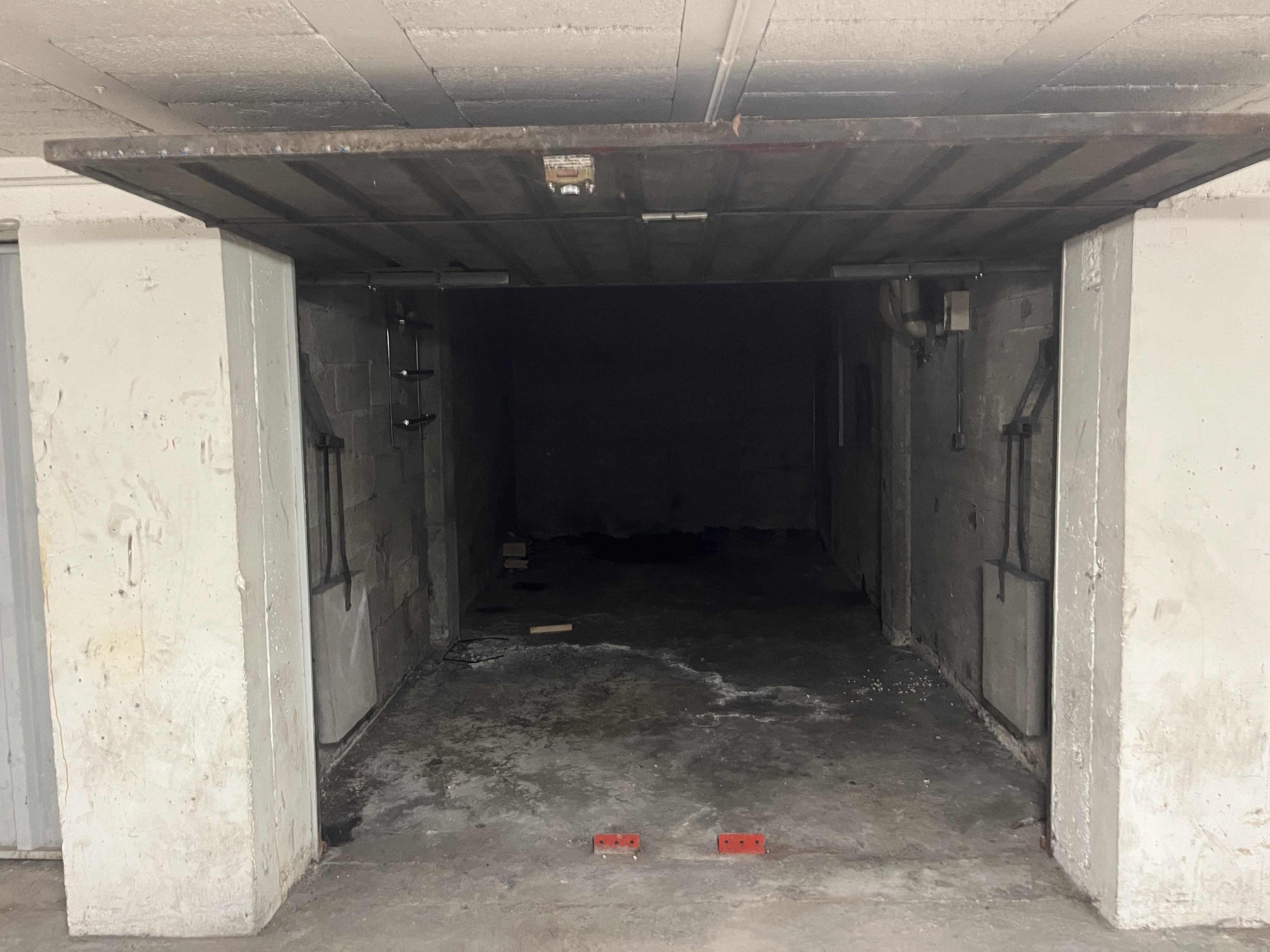 Garage/Box 16m² à Voiron