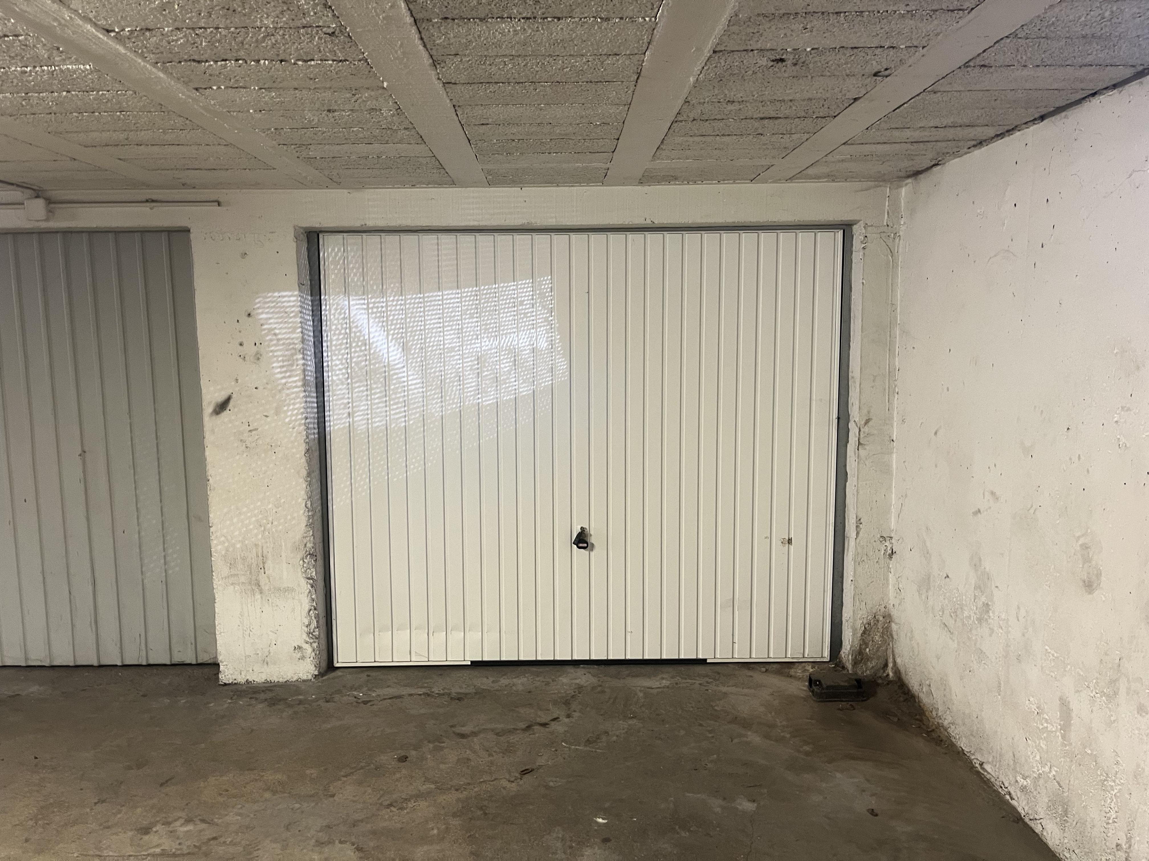 Garage/Box 16m² à Voiron