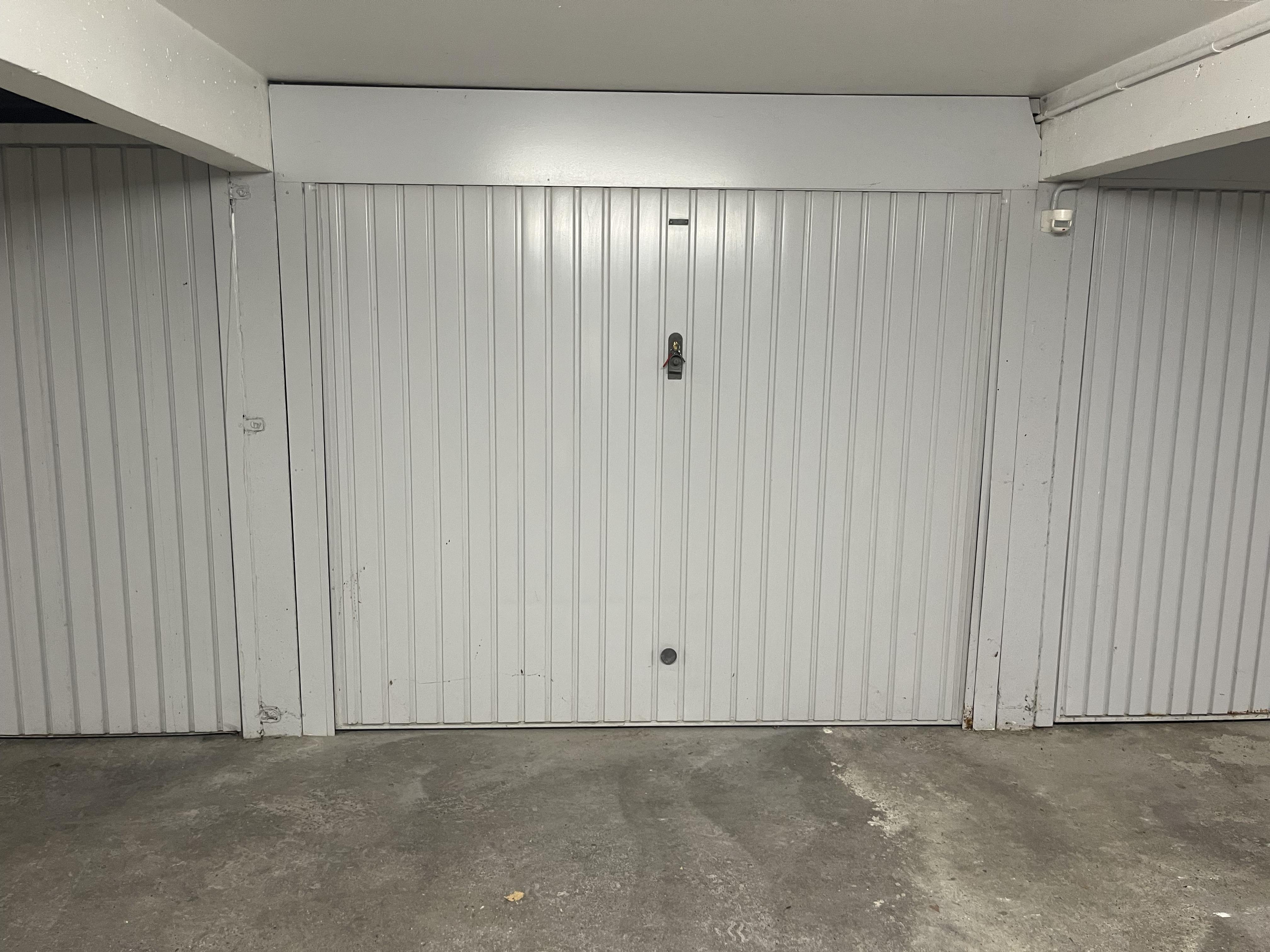 Garage/Box 14m² à Voiron