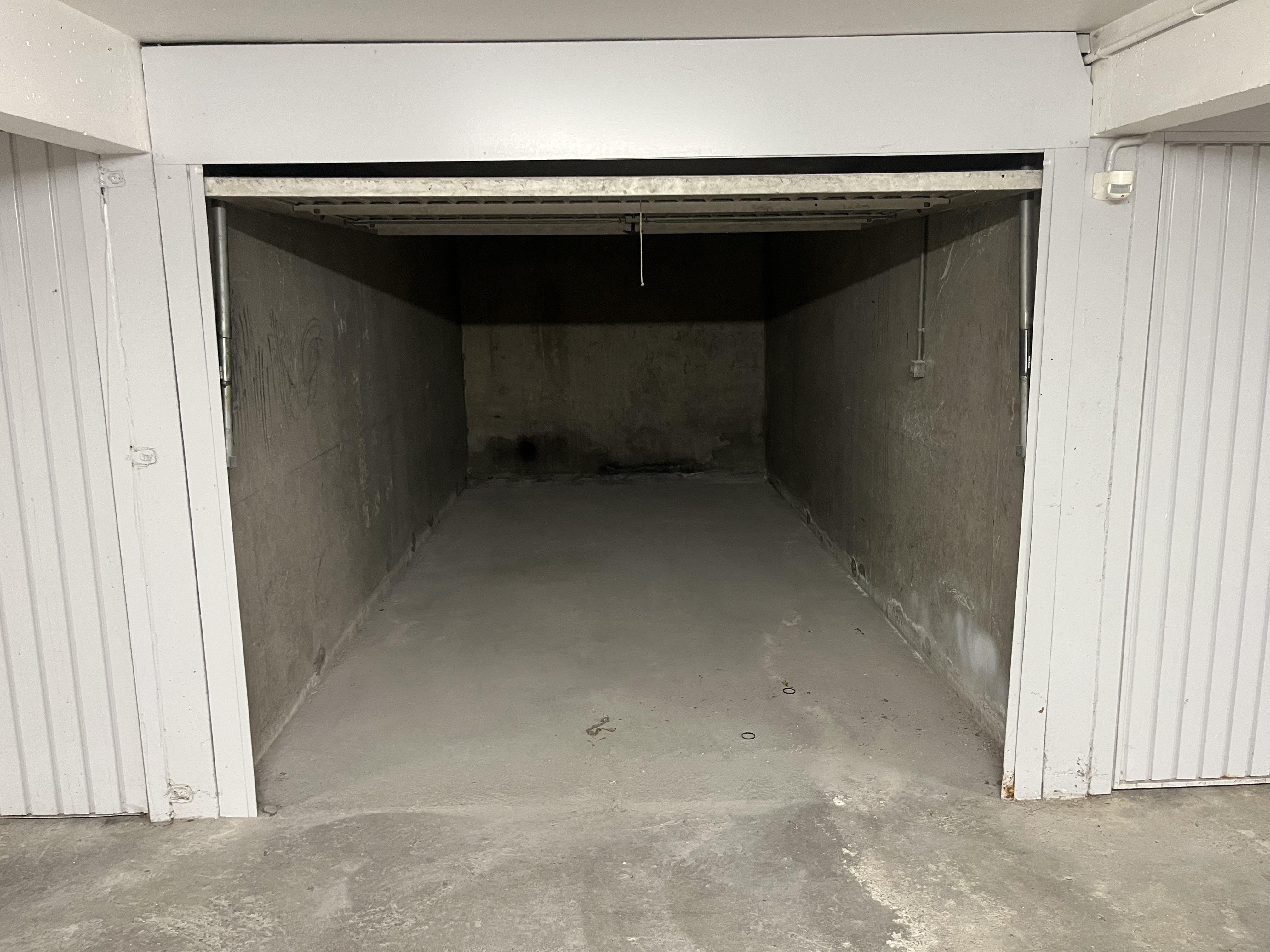 Garage/Box 14m² à Voiron