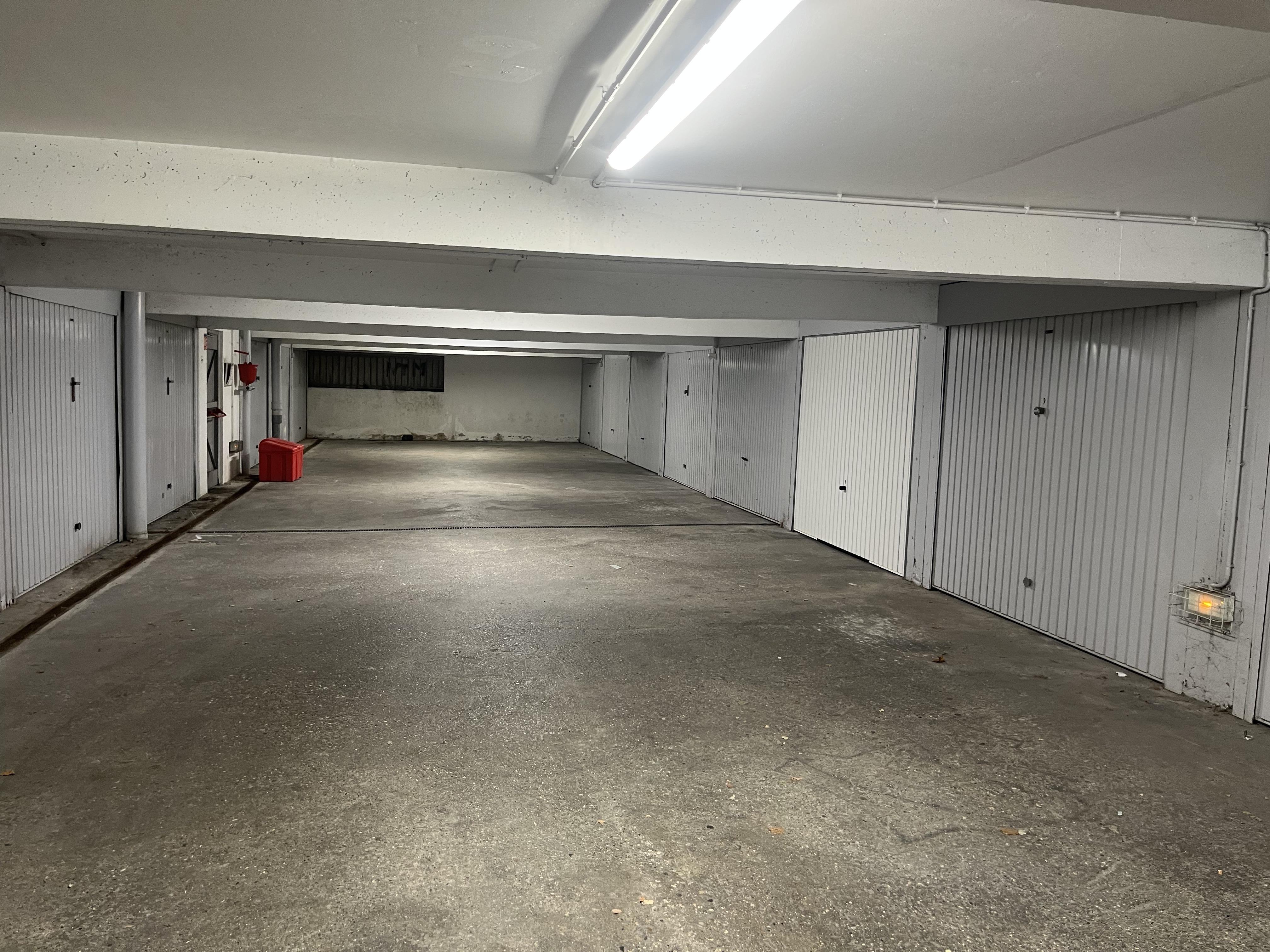Garage/Box 14m² à Voiron