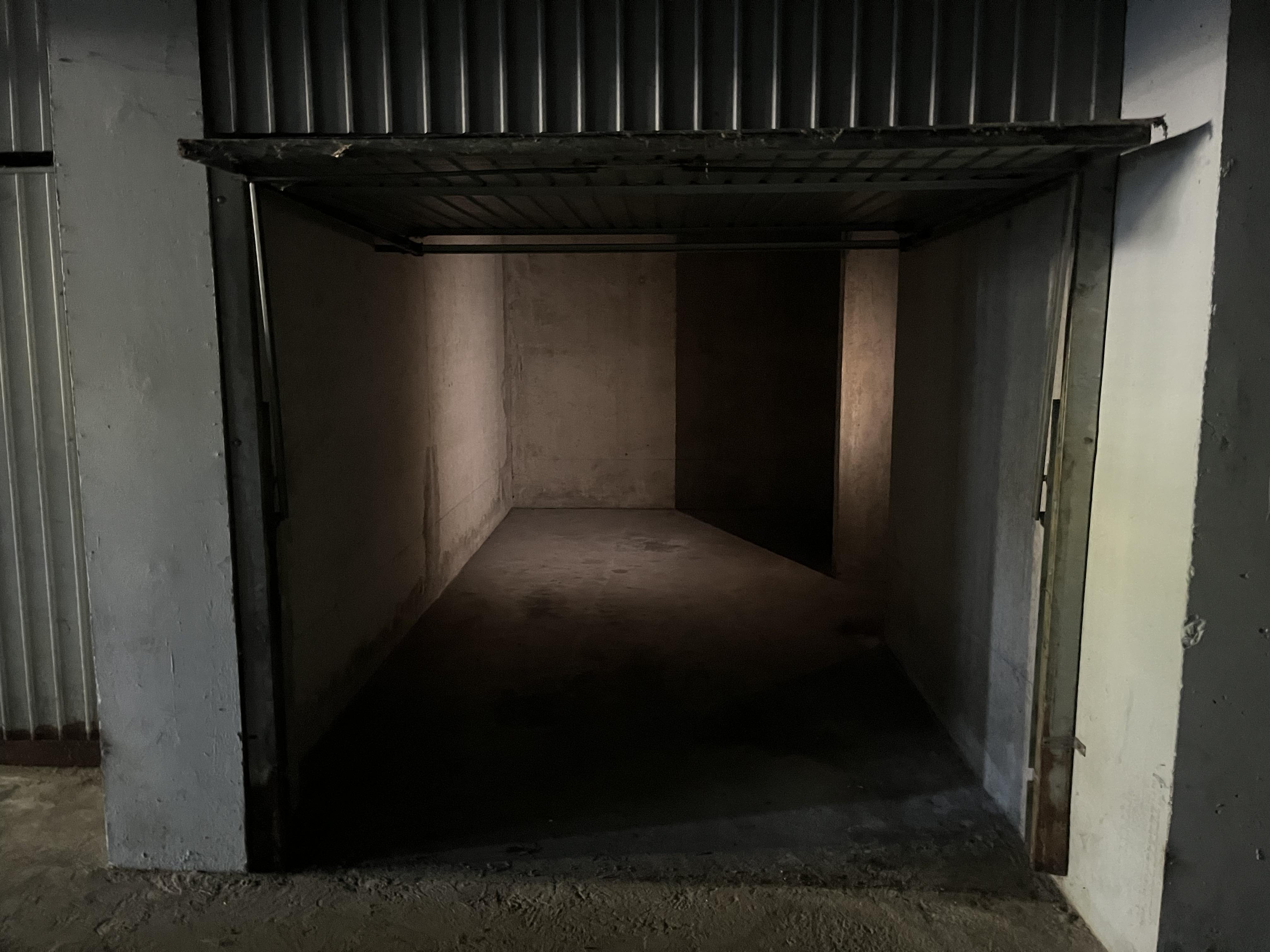 Garage/Box 15m² à Voiron