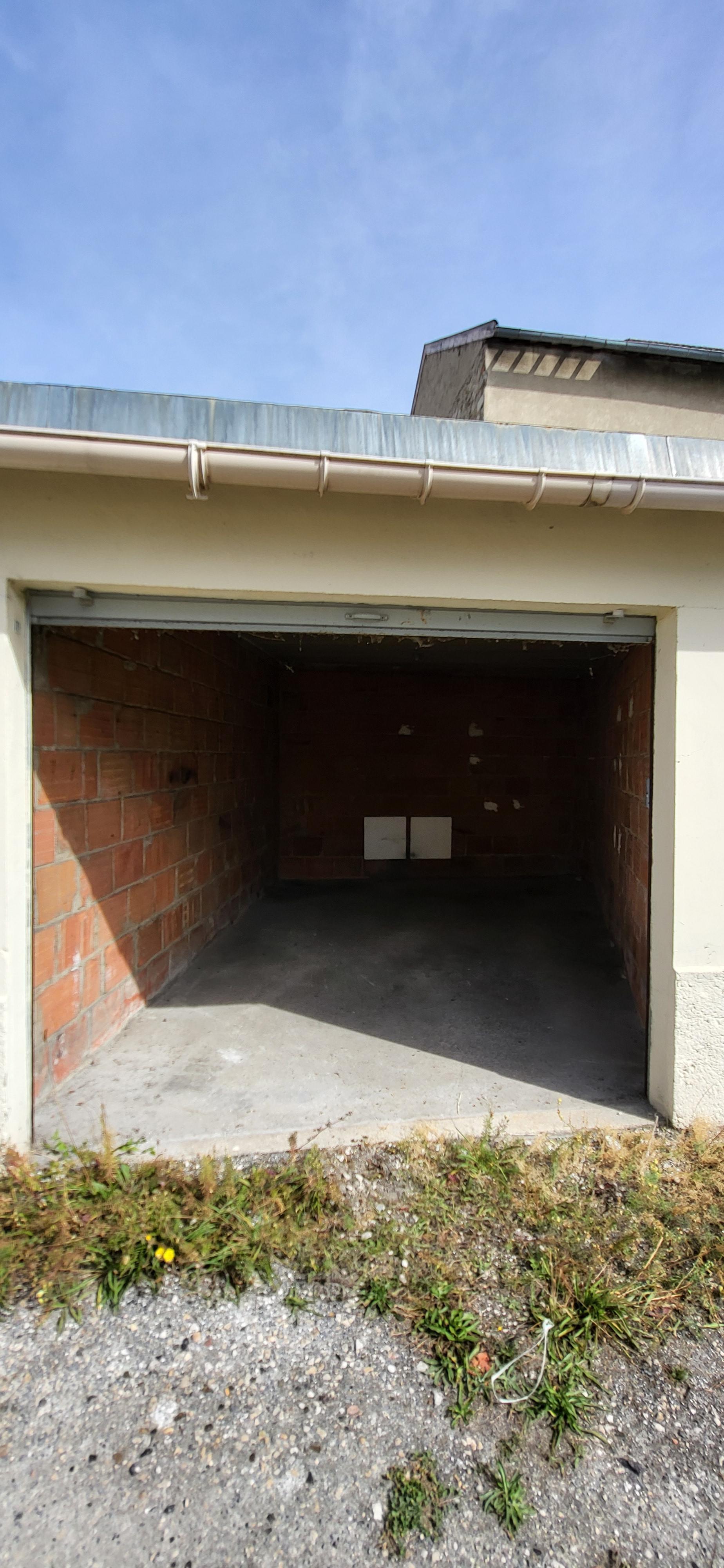 Garage/Box 11m² à Reims