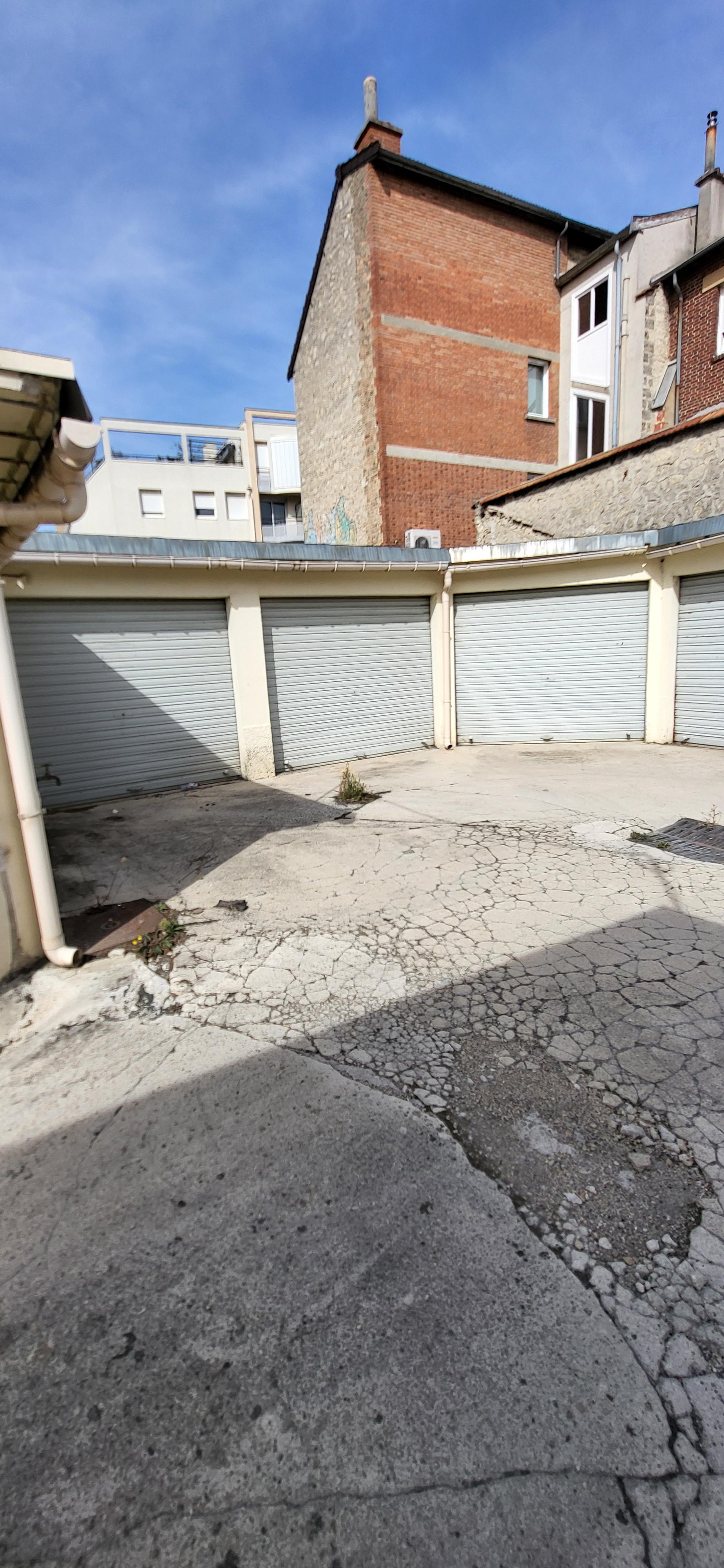 Garage/Box 8m² à Reims