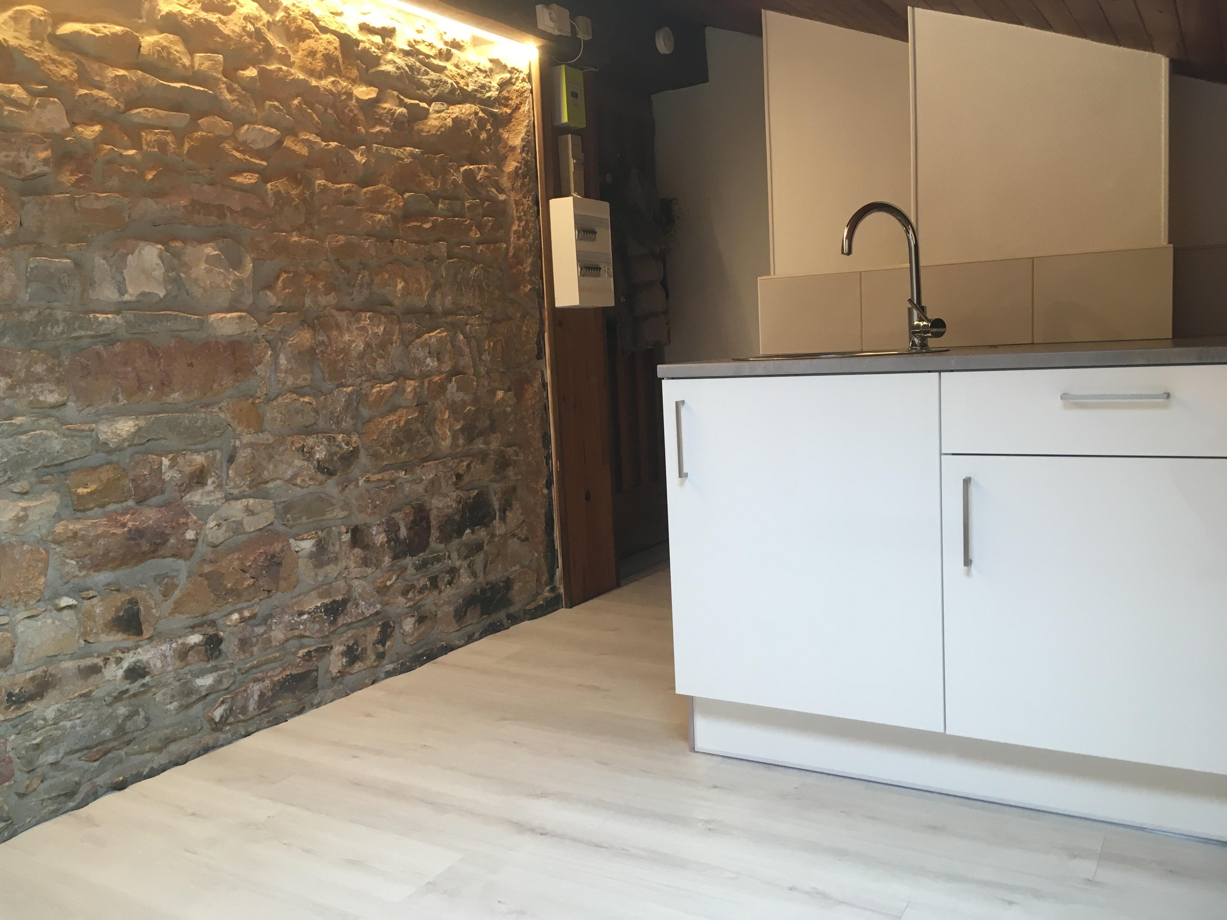 BOX PREMIUM SÉCURISÉ & CHAUFFÉ 21m² (Lyon 1er
