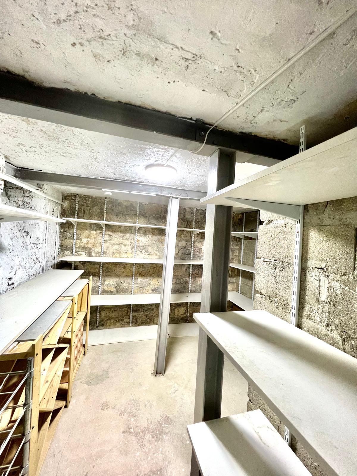 Cave paris box stockage neuf