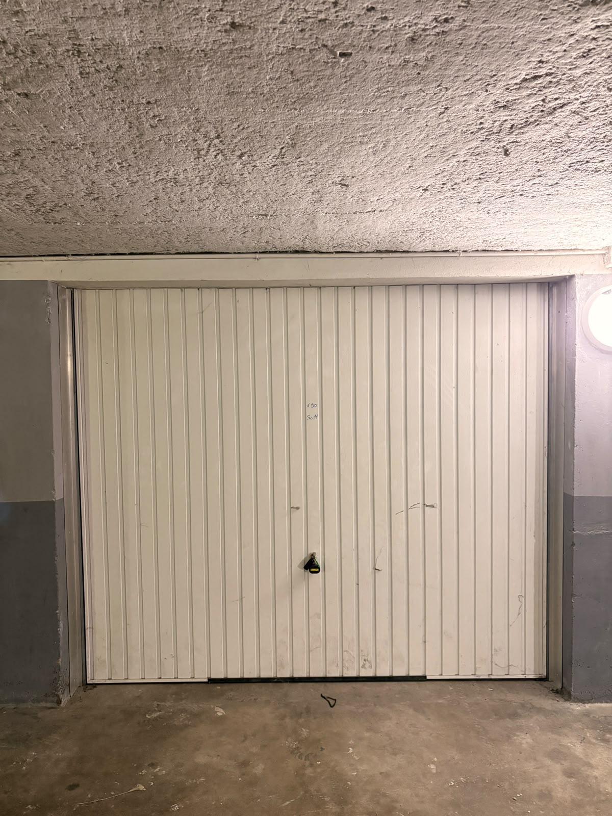 Garage/Box 14m² à Voiron