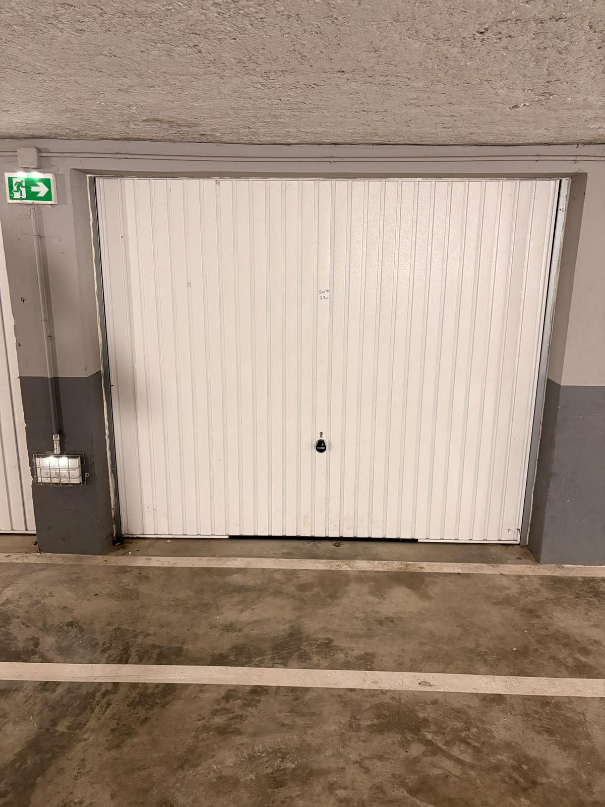 Garage/Box 14m² à Voiron
