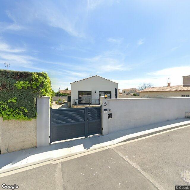 Garage 50 m2 disponible